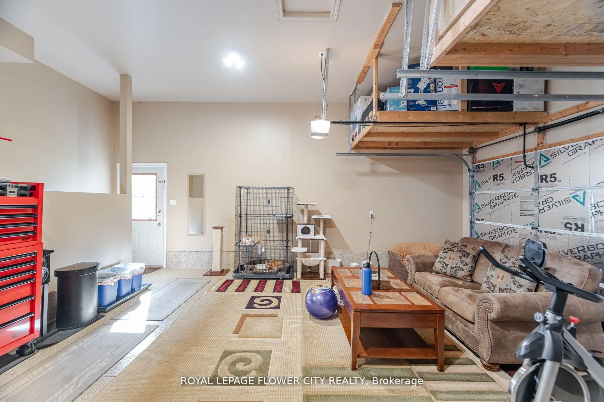 Photo 40 of 908 Gabor Street, London, South L — HOMEH