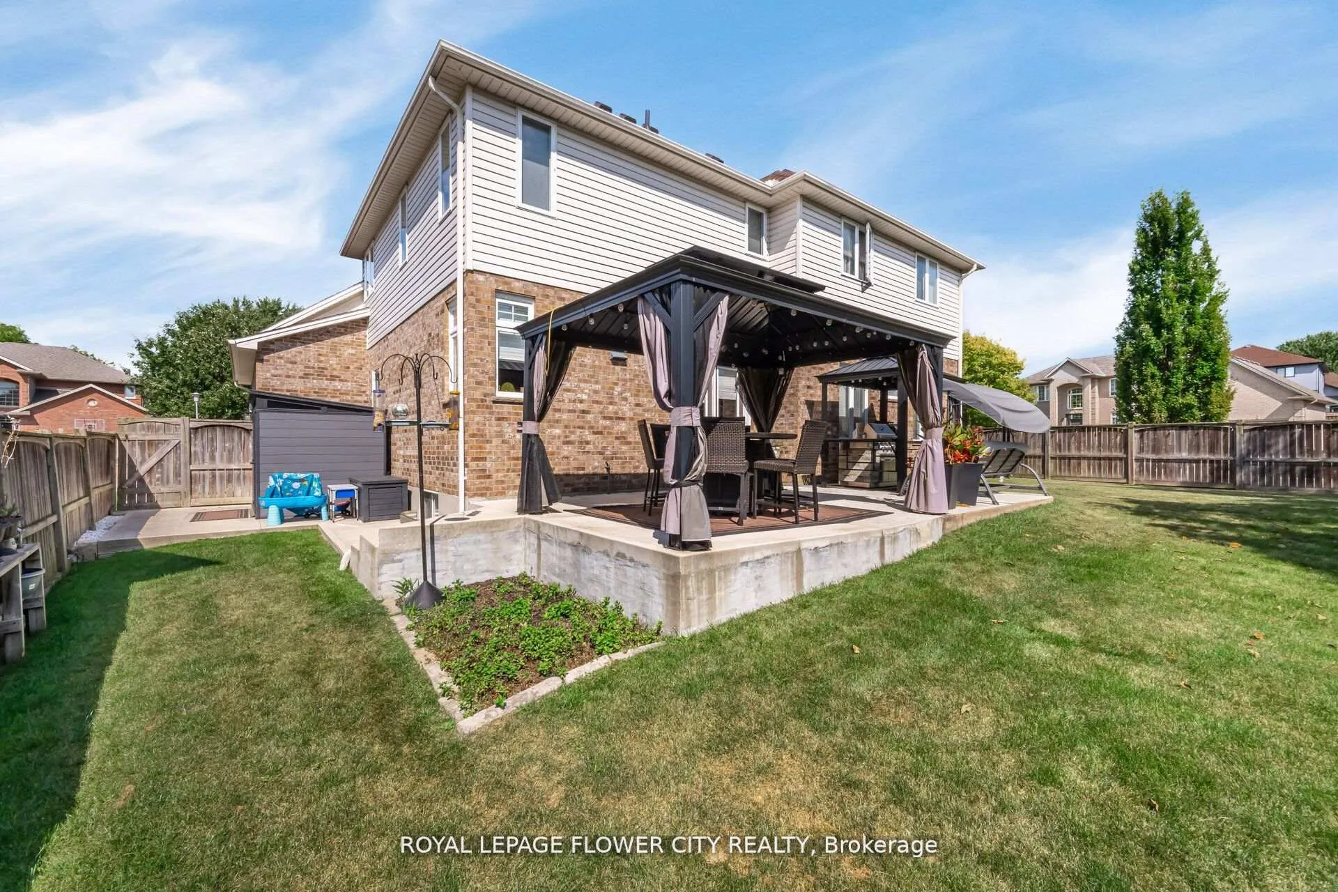 Photo 43 of 908 Gabor Street, London, South L — HOMEH