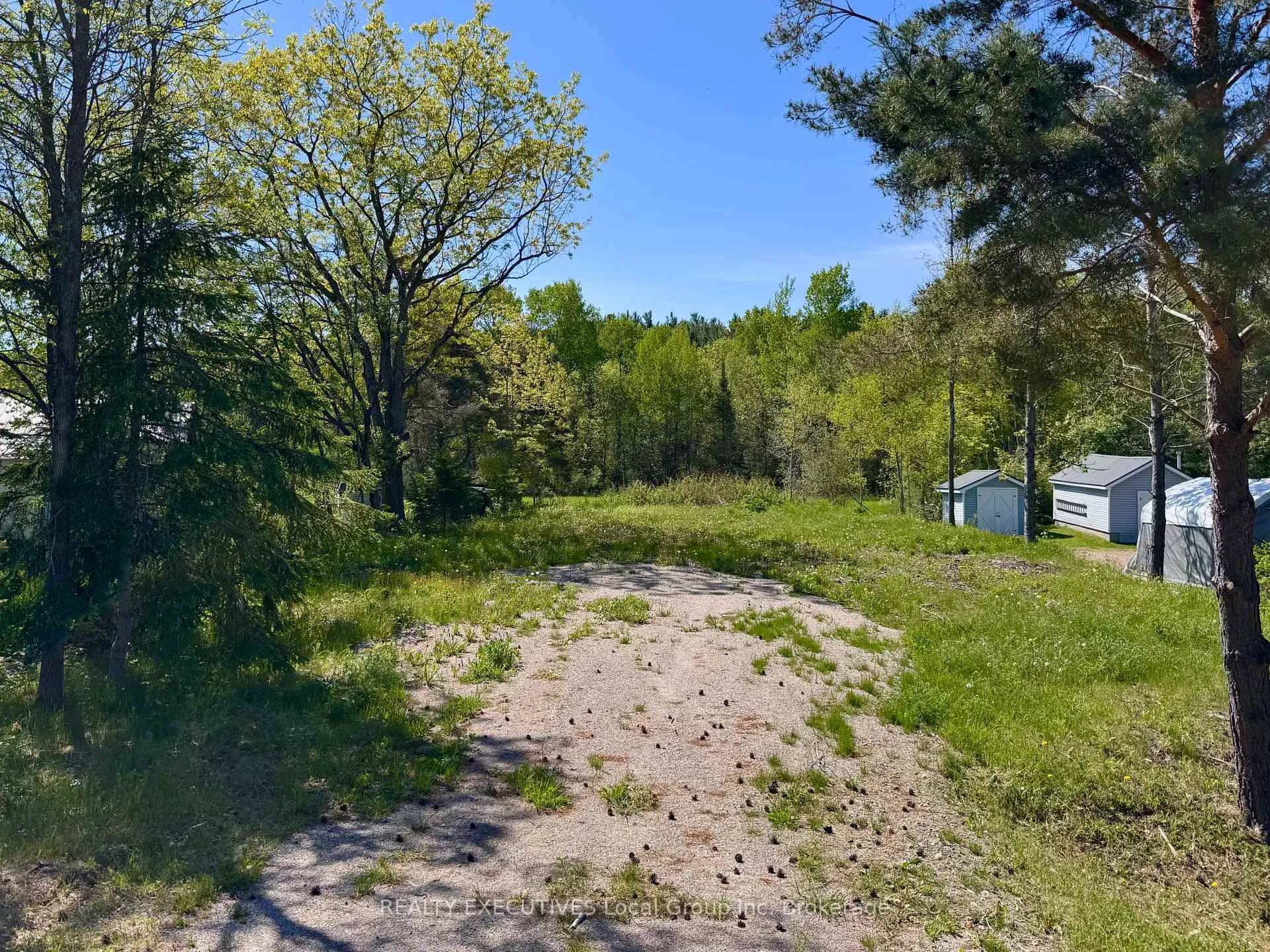 Photo 8 of 91 Memorial Park Drive E, Powassan — HOMEH