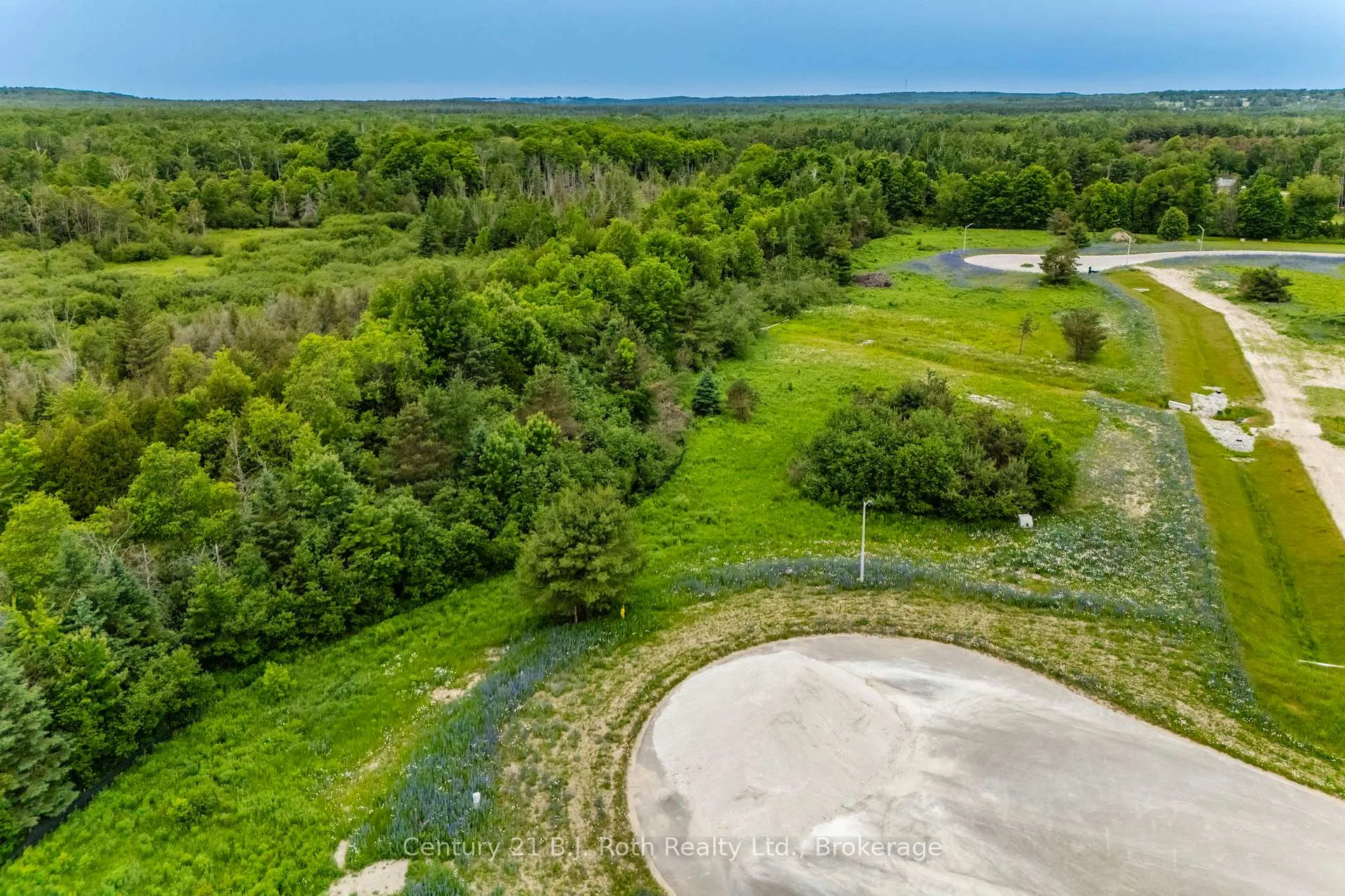 Photo 3 of 4 Rumble Court, Springwater, Rural Springwater — HOMEH