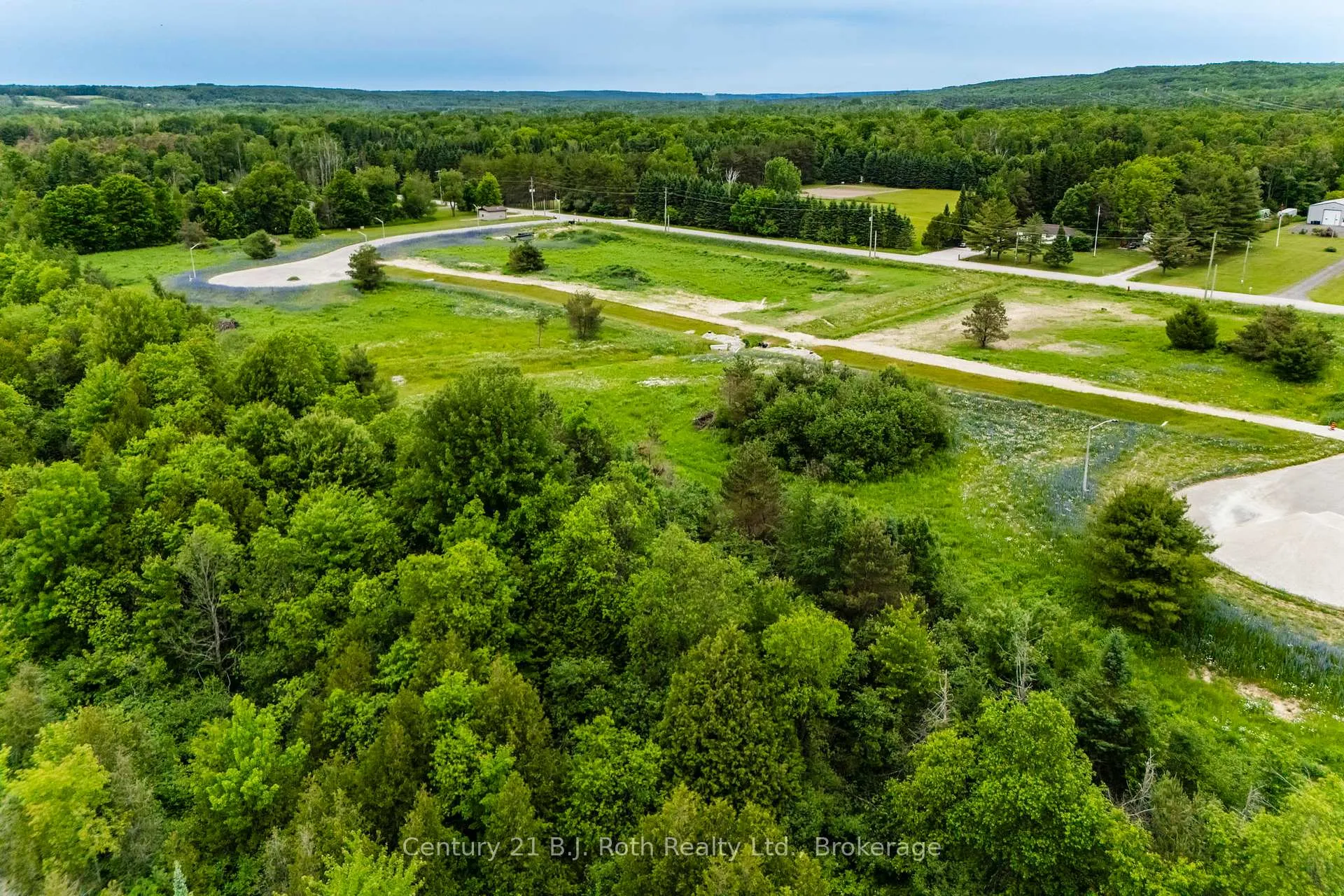 Photo 4 of 4 Rumble Court, Springwater, Rural Springwater — HOMEH