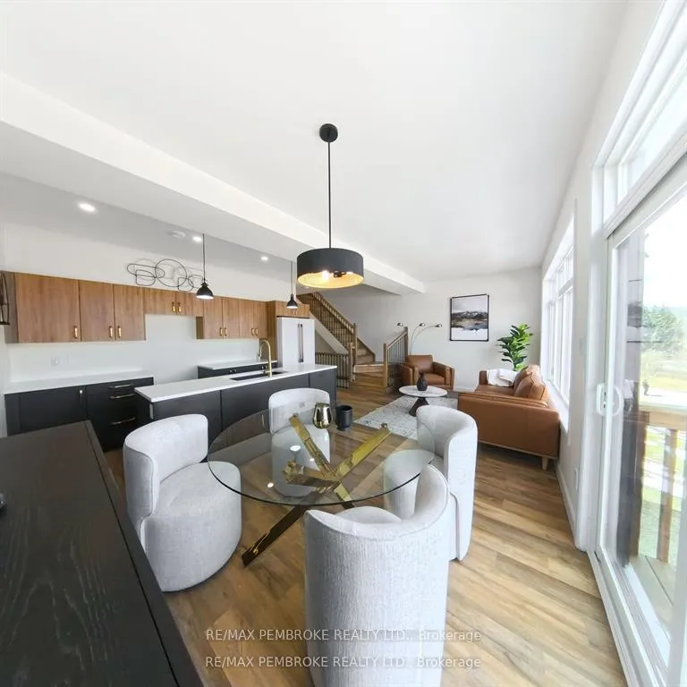 Photo 11 of 11 Northbrook Street, Petawawa — HOMEH