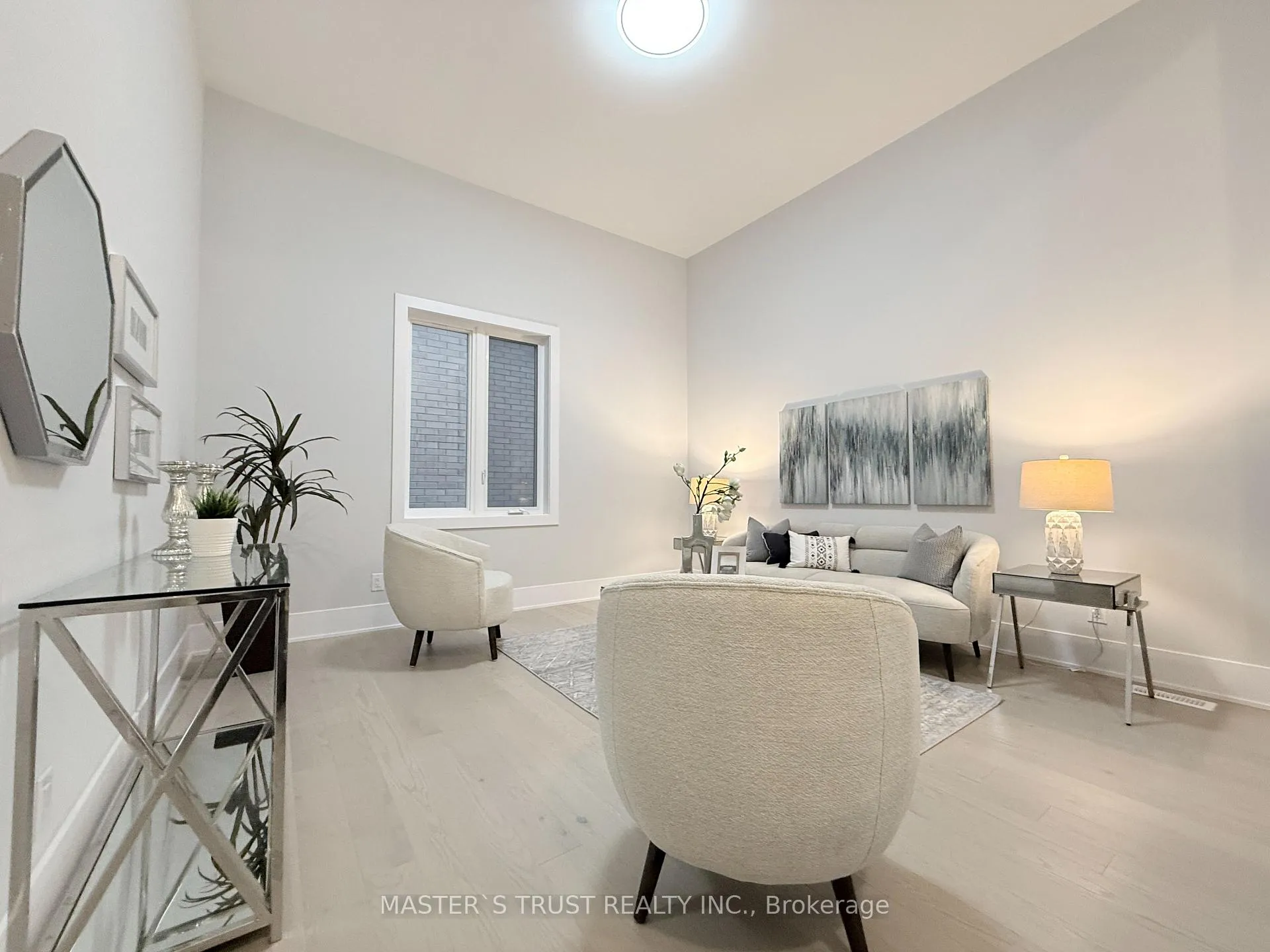 Photo 10 of 35 Meizhou Avenue, Markham, Angus Glen — HOMEH