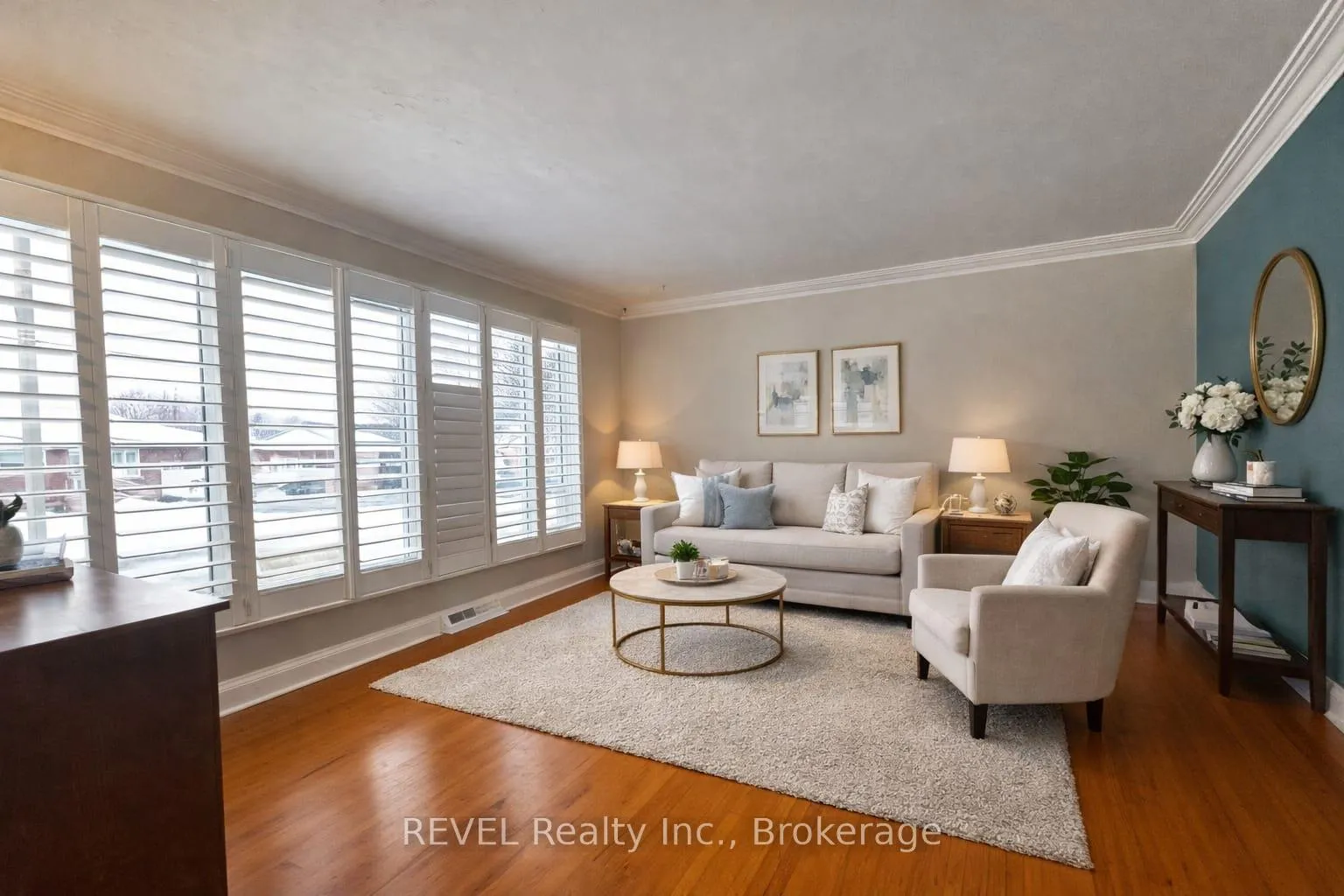 Photo 2 of Unit UPPER, 63 Thompson Avenue, Thorold, Thorold Downtown — HOMEH