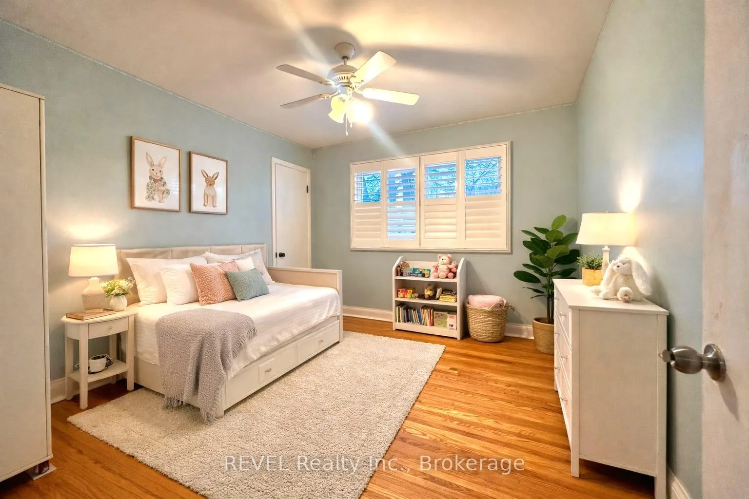 Photo 7 of Unit UPPER, 63 Thompson Avenue, Thorold, Thorold Downtown — HOMEH