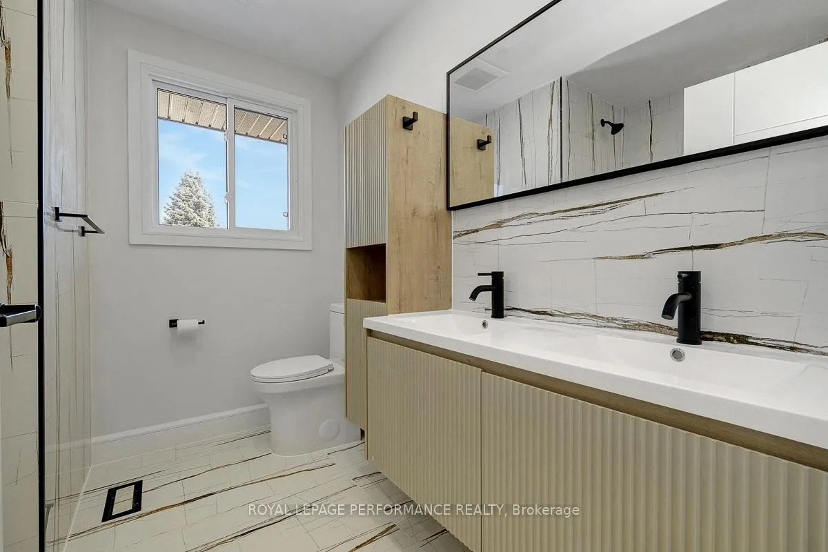 Photo 11 of 52 Glenridge Road, Ottawa, Meadowlands/Crestview — HOMEH