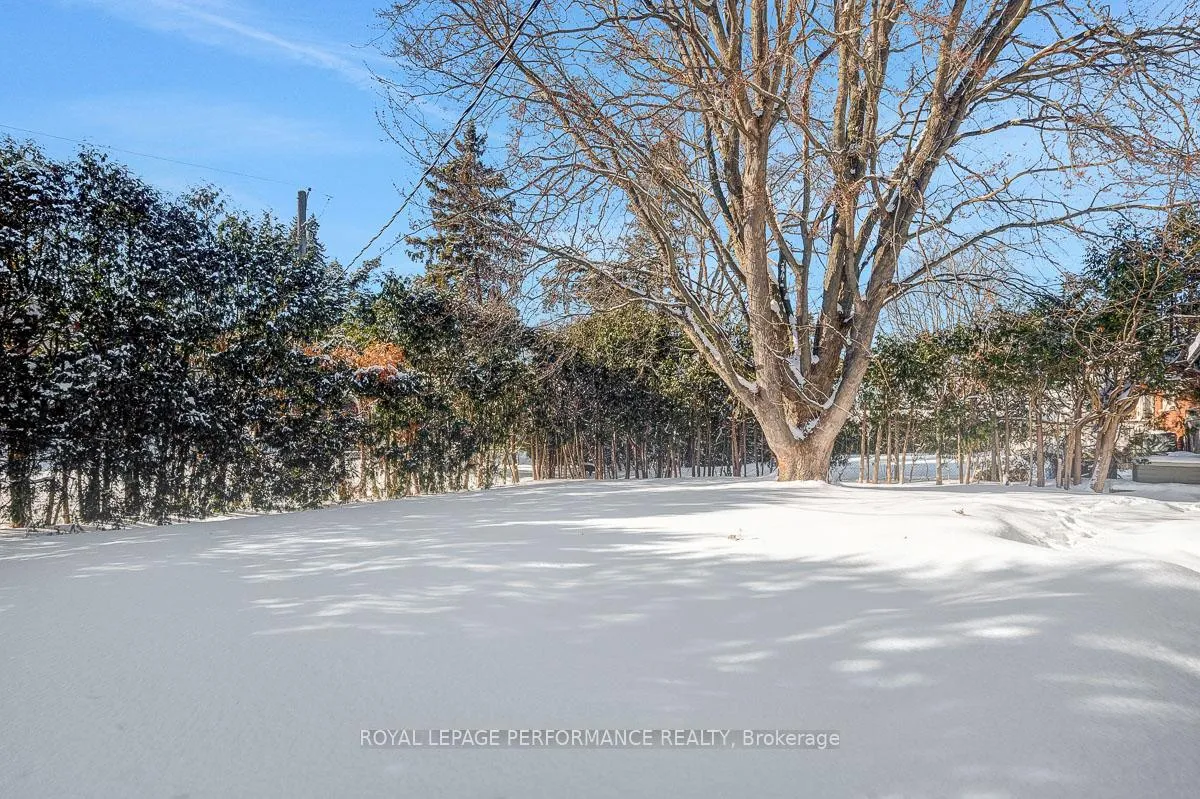Photo 25 of 52 Glenridge Road, Ottawa, Meadowlands/Crestview — HOMEH