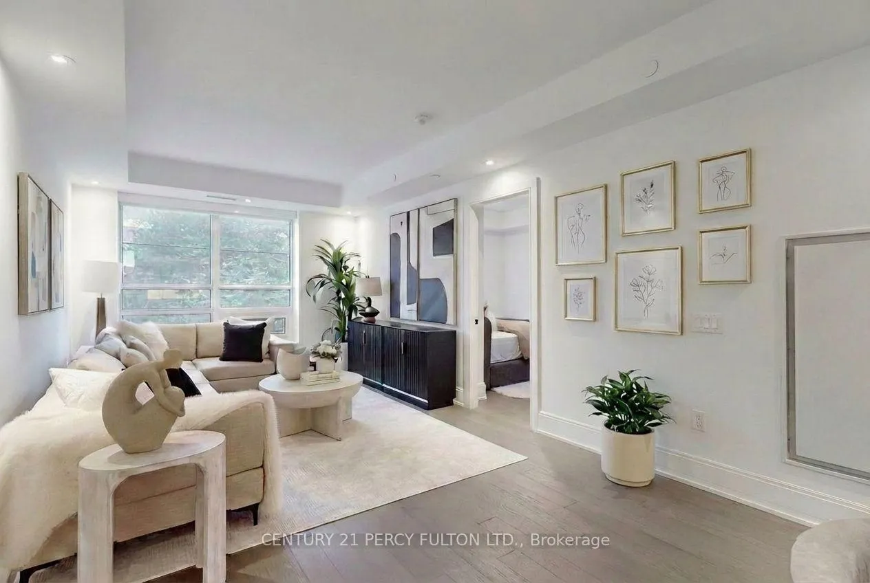 Front of Unit 206, 355 Bedford Park Avenue