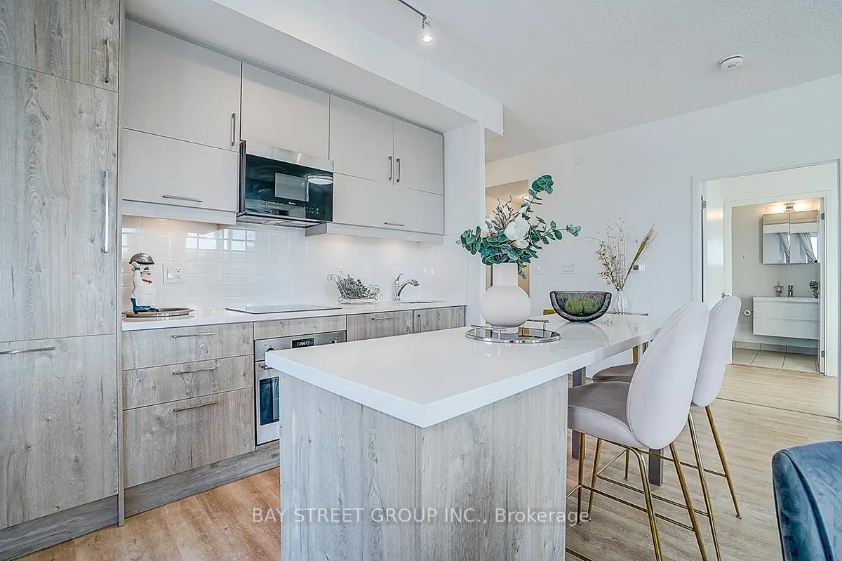 Photo 9 of Unit 1204B, 292 Verdale Crossing, Markham, Unionville — HOMEH