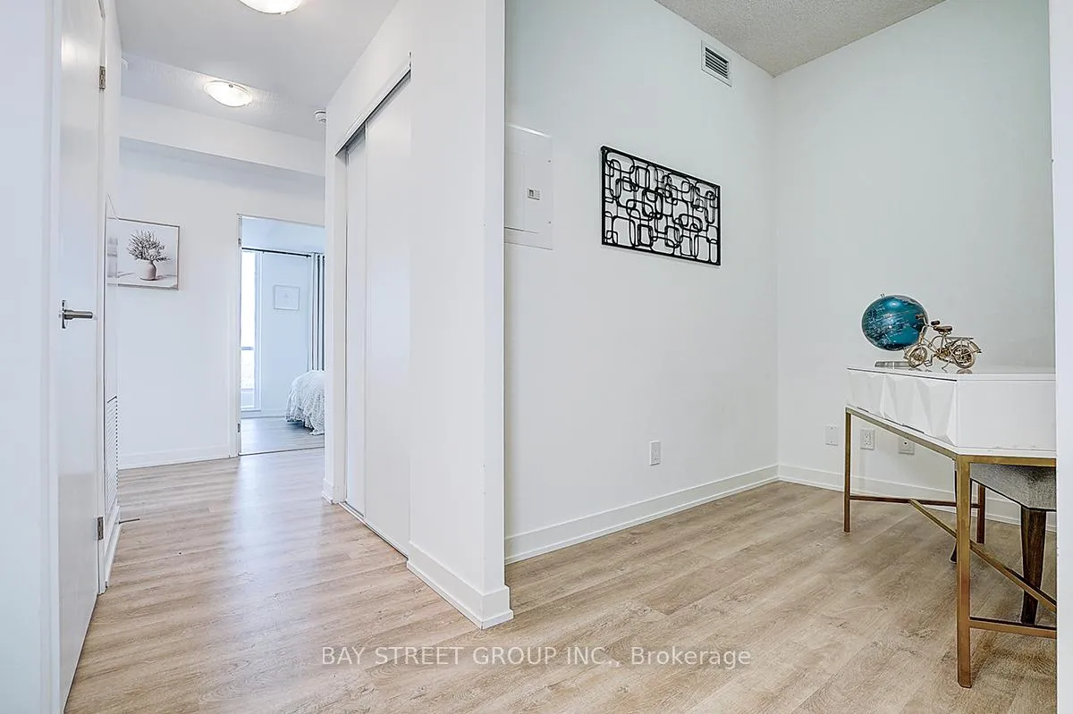 Photo 23 of Unit 1204B, 292 Verdale Crossing, Markham, Unionville — HOMEH