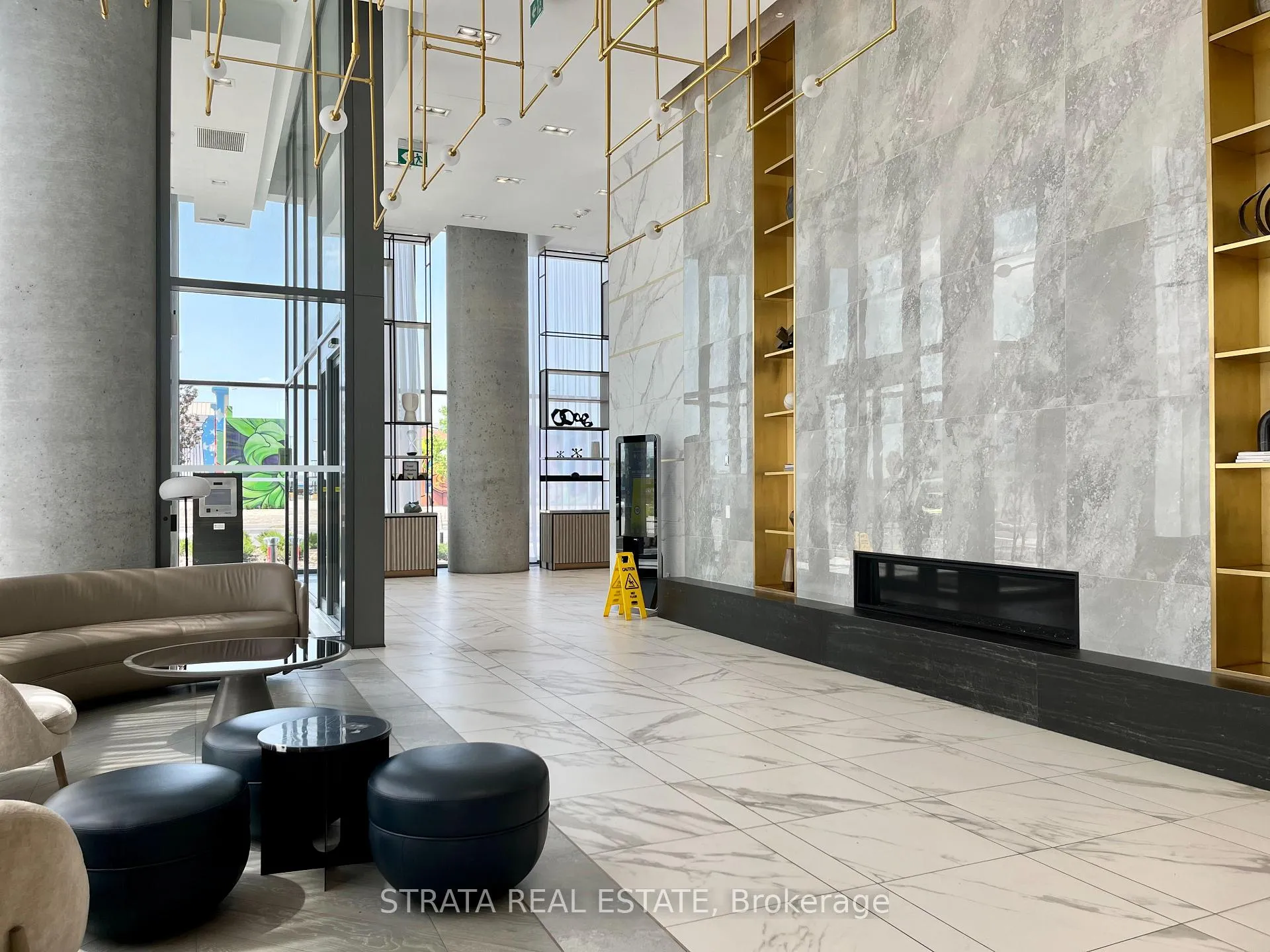 Photo 3 of Unit 4203, 5 Buttermill Avenue, Vaughan, Vaughan Corporate Centre — HOMEH