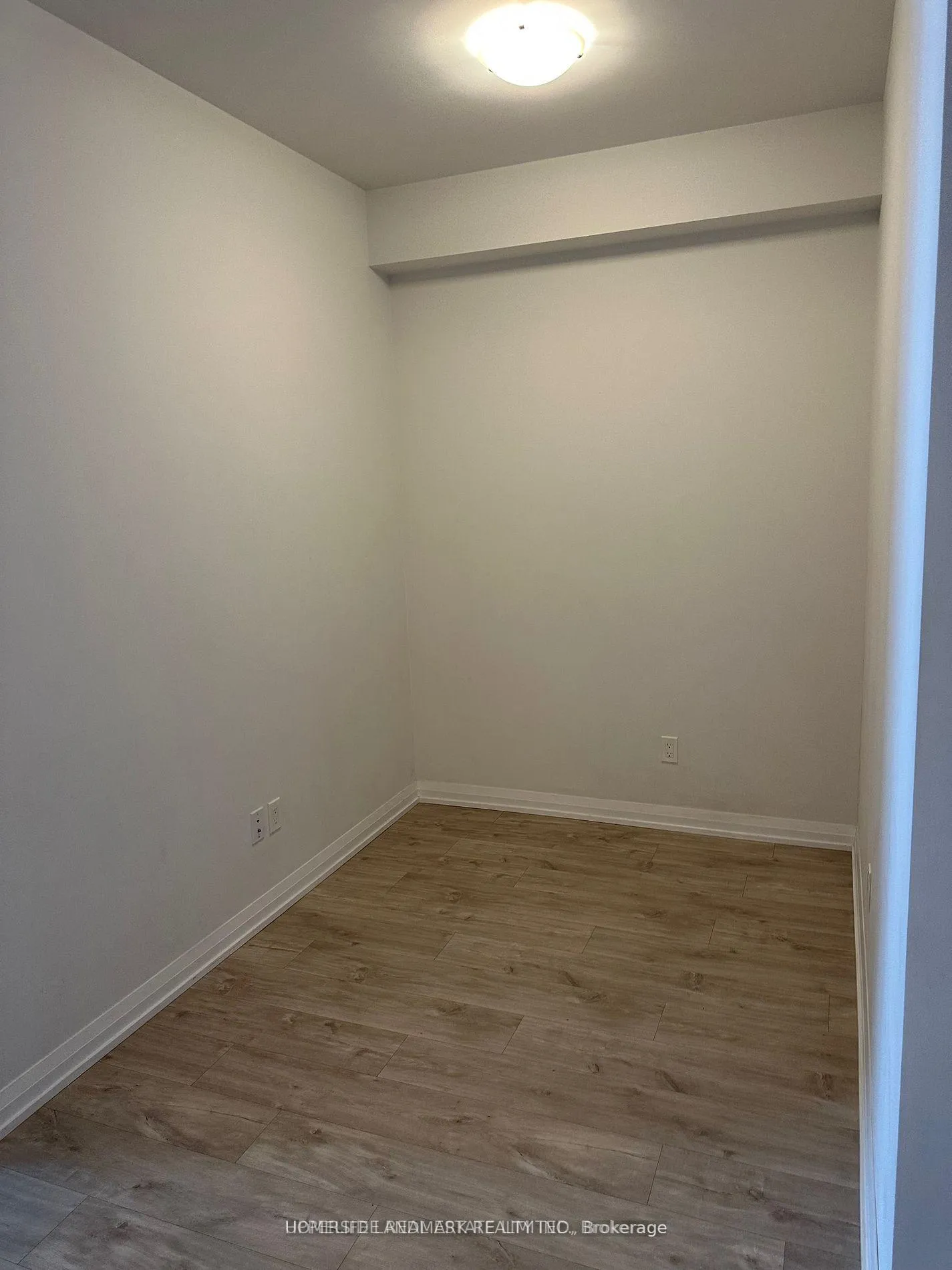 Photo 5 of Unit 1702, 7895 Jane Street, Vaughan, Concord — HOMEH