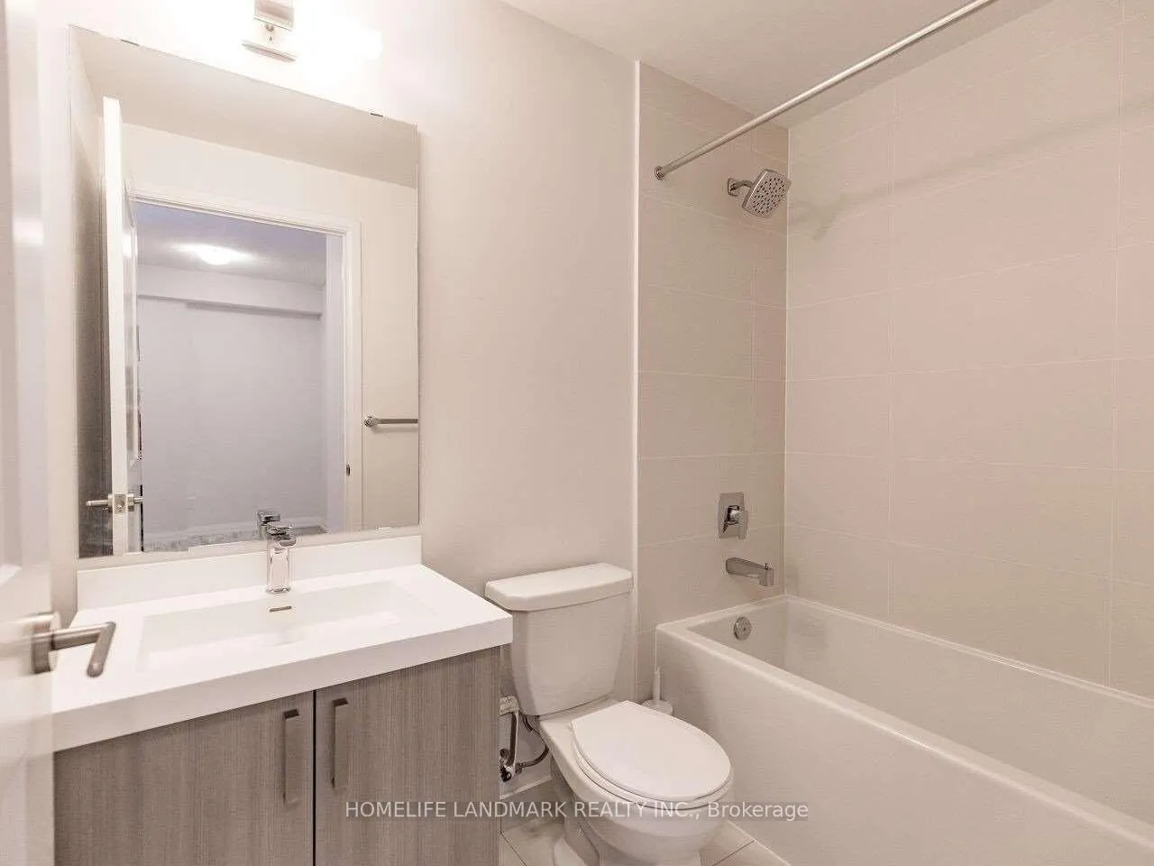 Photo 12 of Unit 1702, 7895 Jane Street, Vaughan, Concord — HOMEH