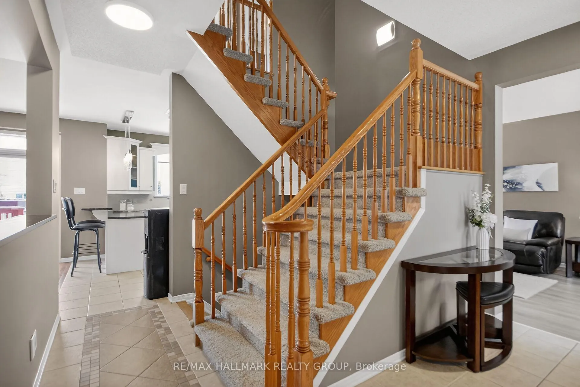 Photo 2 of 355 West Ridge Drive, Ottawa, Stittsville (South) — HOMEH