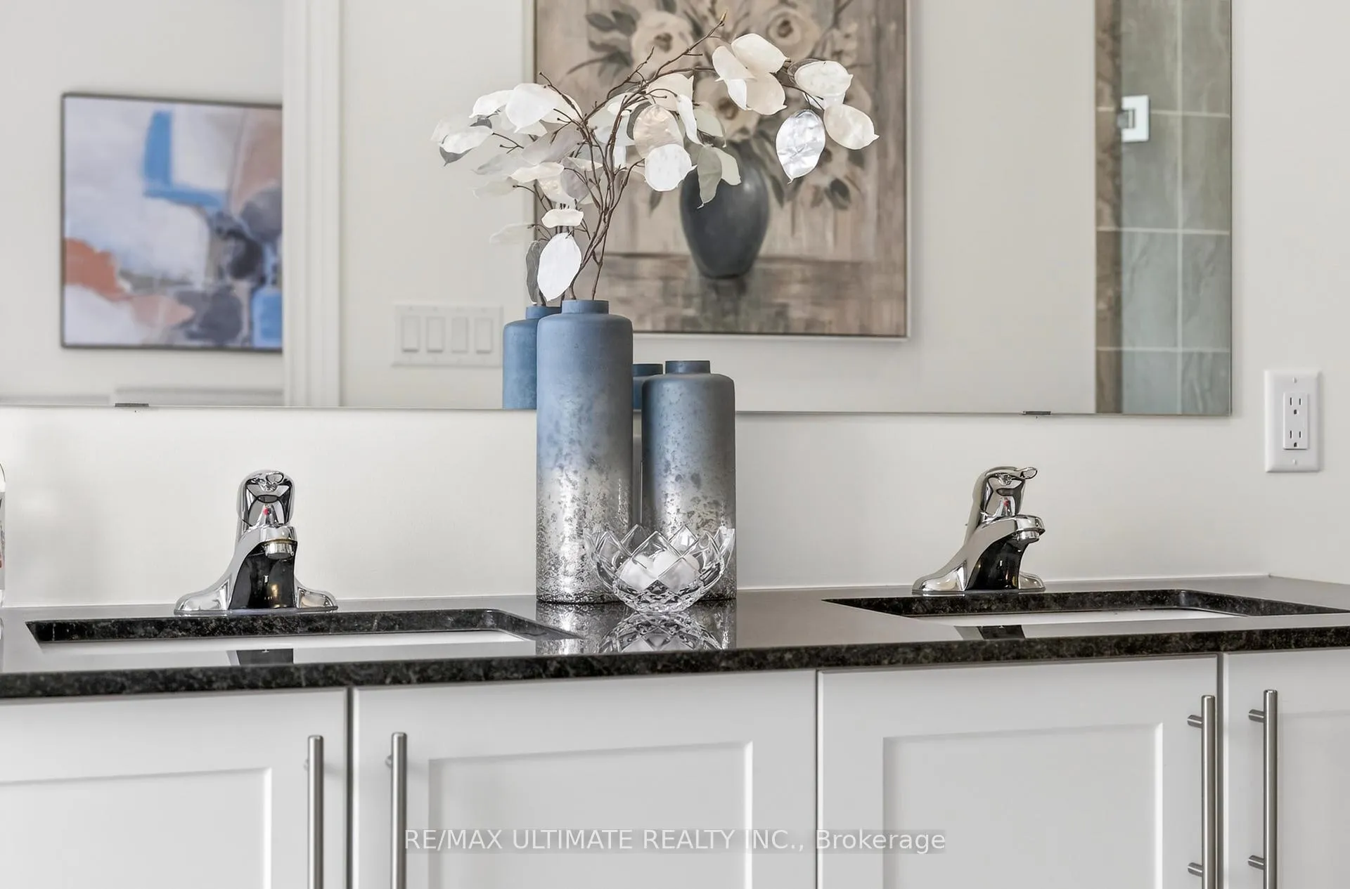 Photo 36 of 12 Singhampton Road, Vaughan, Kleinburg — HOMEH
