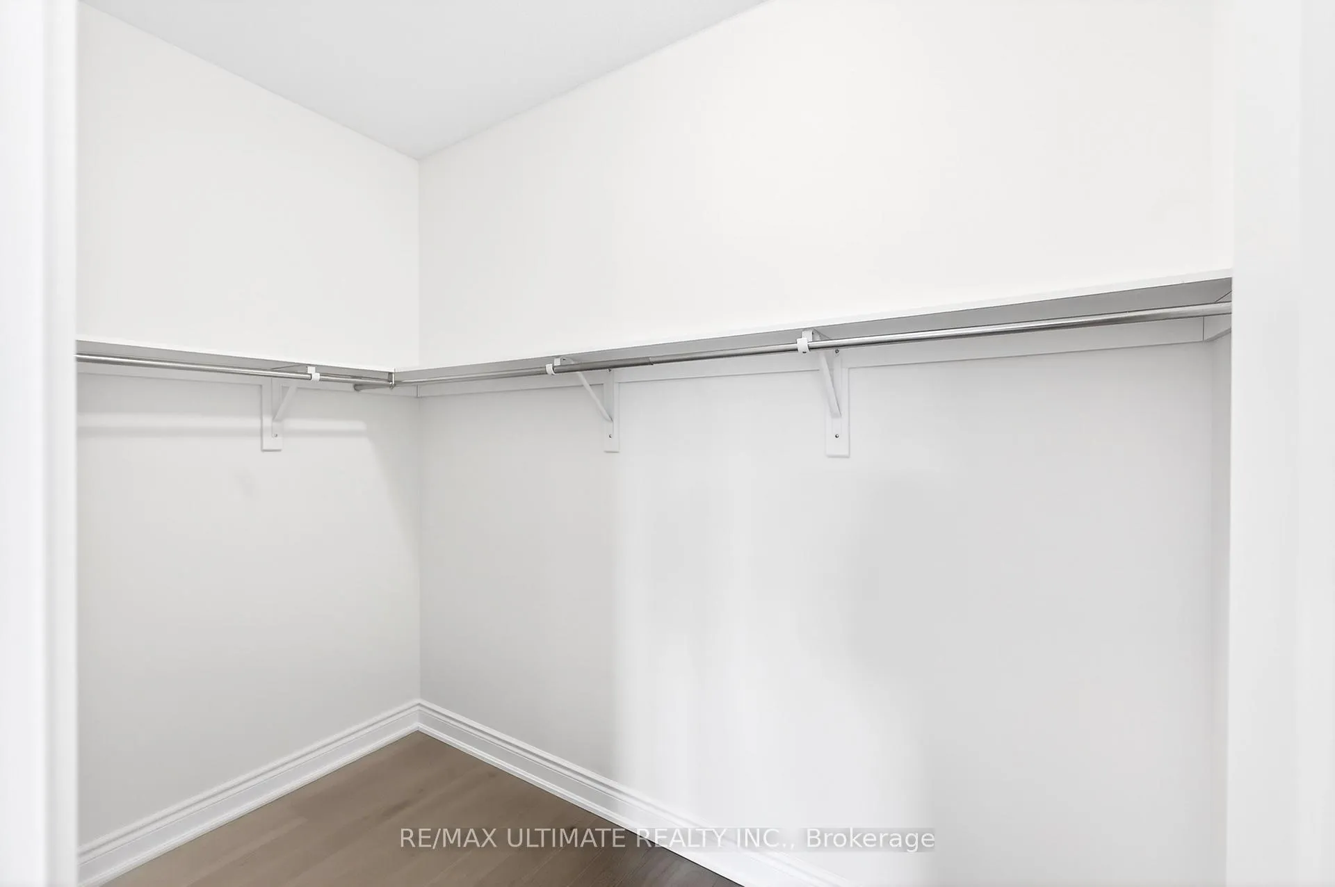 Photo 39 of 12 Singhampton Road, Vaughan, Kleinburg — HOMEH