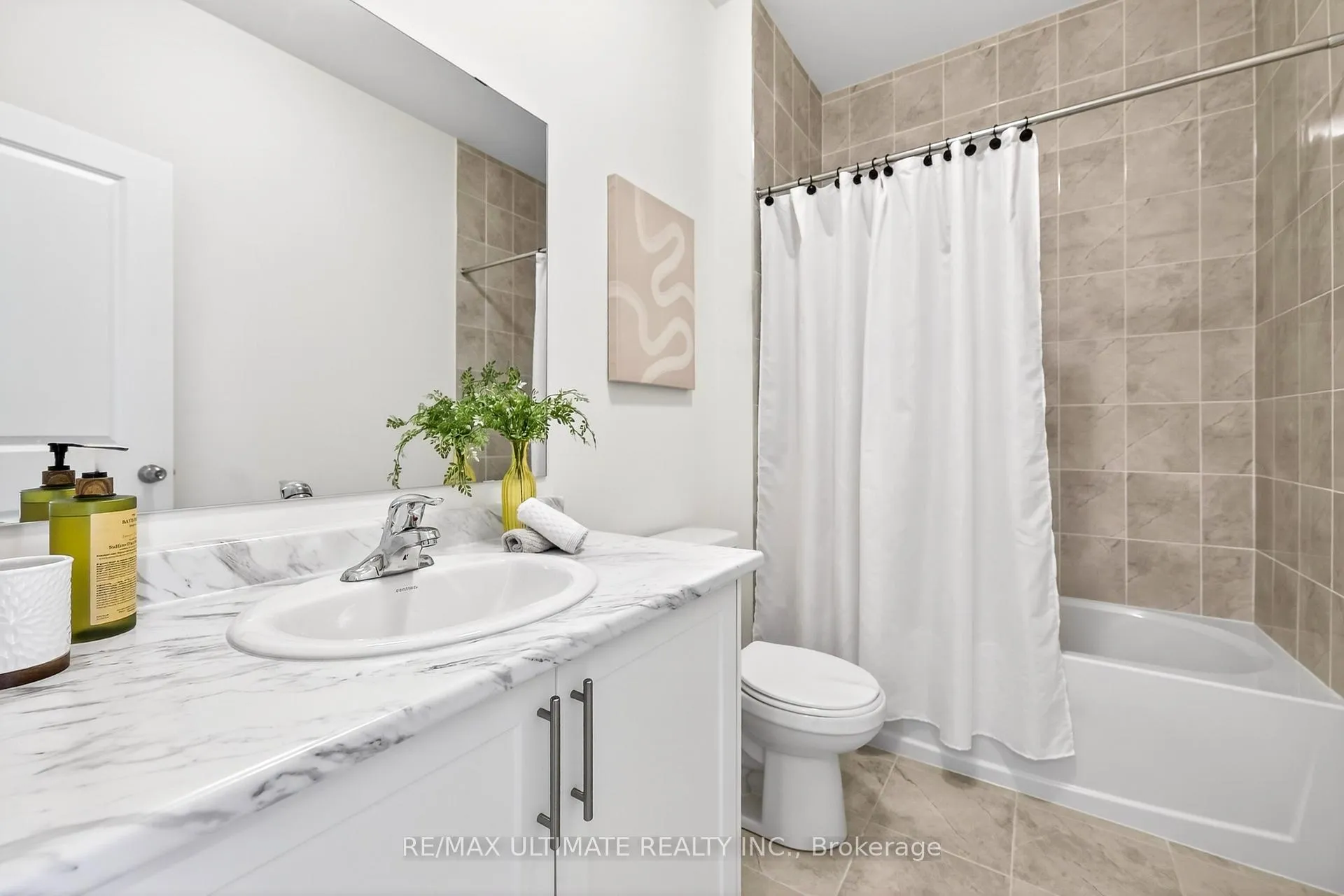 Photo 42 of 12 Singhampton Road, Vaughan, Kleinburg — HOMEH