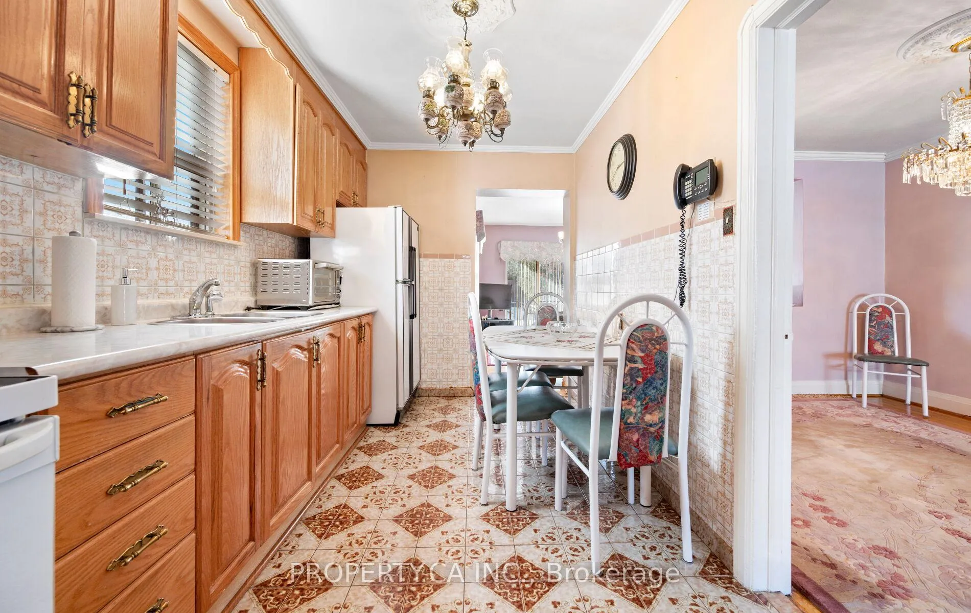 Photo 13 of 4 Wolverton Avenue, Toronto, East York — HOMEH