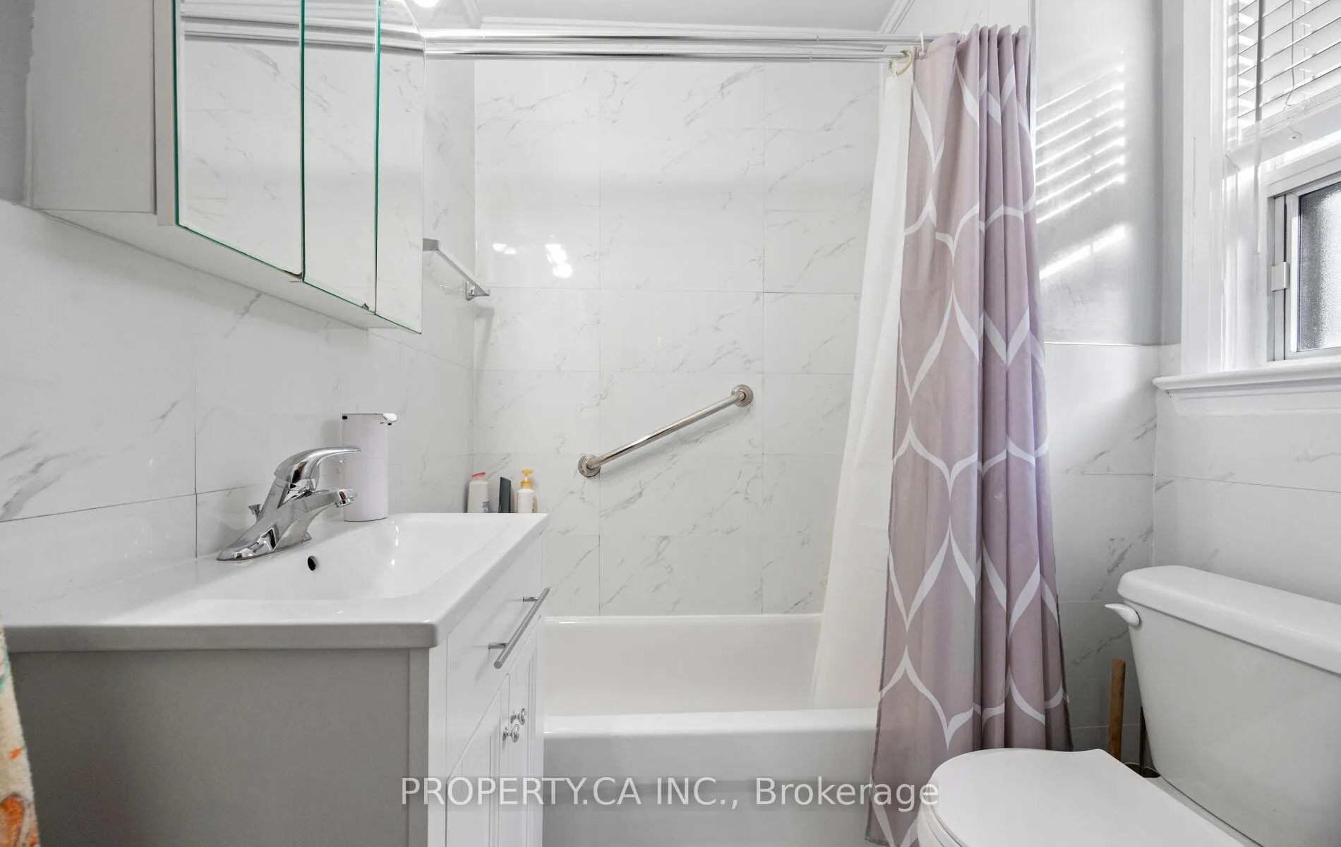 Photo 23 of 4 Wolverton Avenue, Toronto, East York — HOMEH