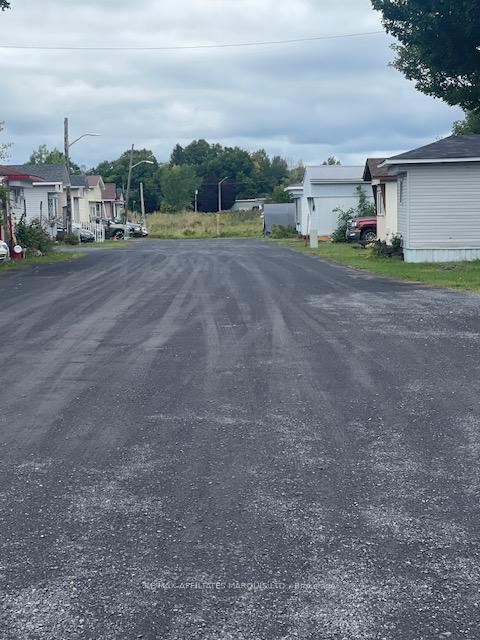 Photo 3 of 2155 Tollgate Road W, Cornwall — HOMEH