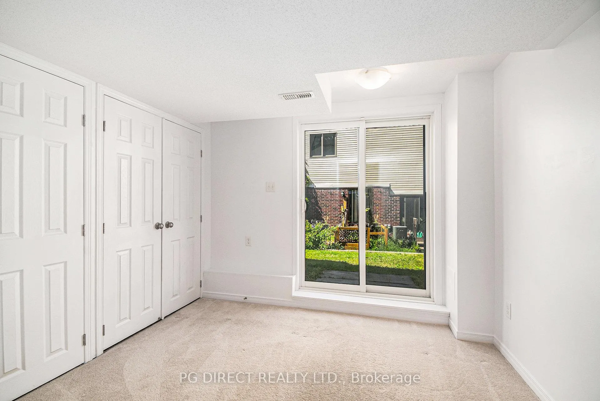 Photo 8 of 542 Recolte Private, Ottawa, Bilberry Creek/Queenswood Heights — HOMEH