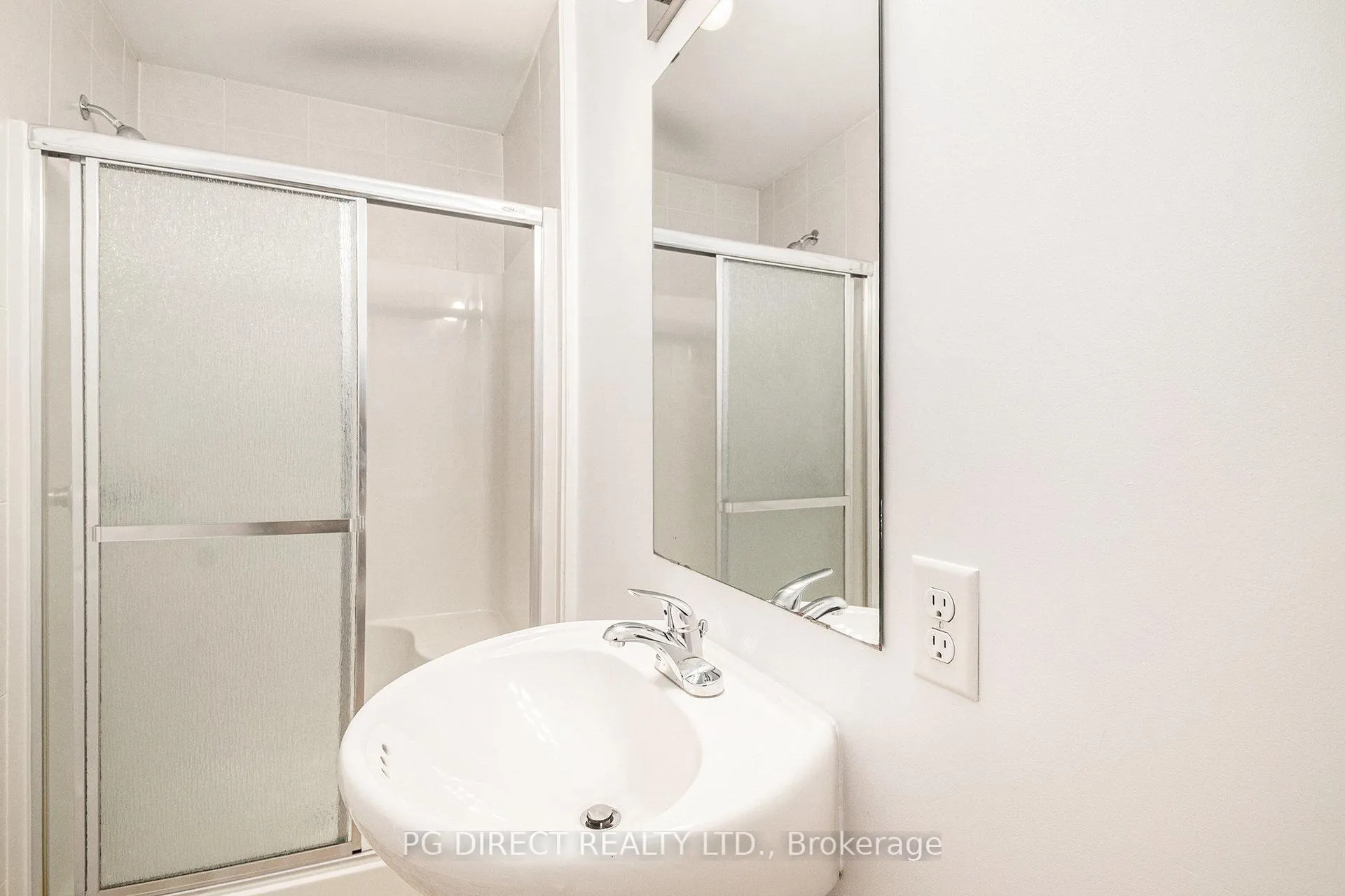 Photo 14 of 542 Recolte Private, Ottawa, Bilberry Creek/Queenswood Heights — HOMEH