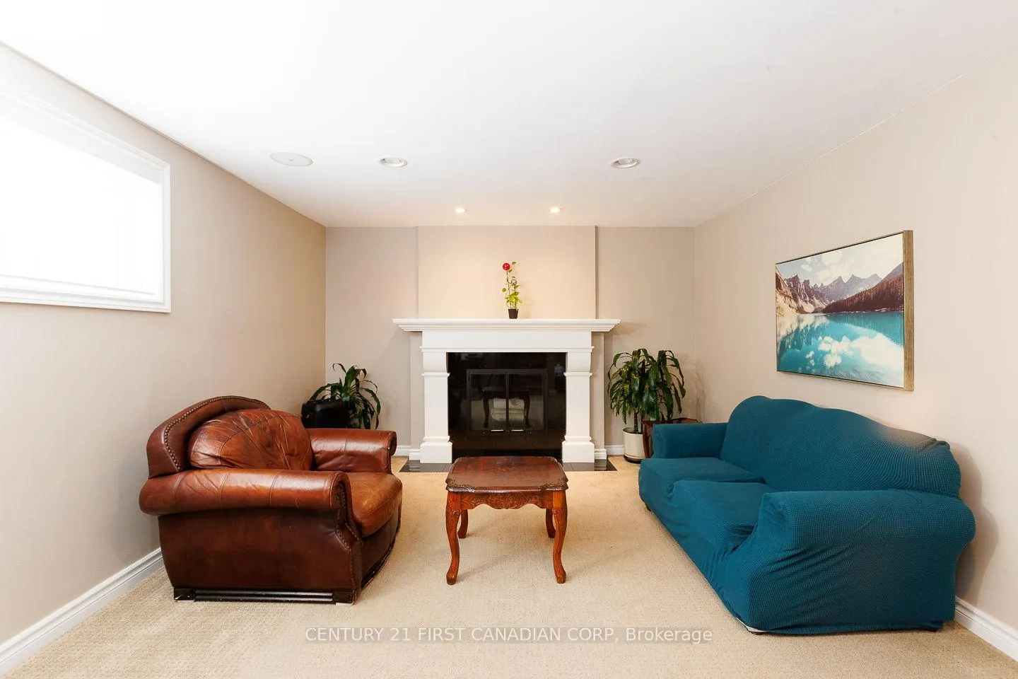 Photo 20 of 118 Rosamond Crescent, London, South X — HOMEH