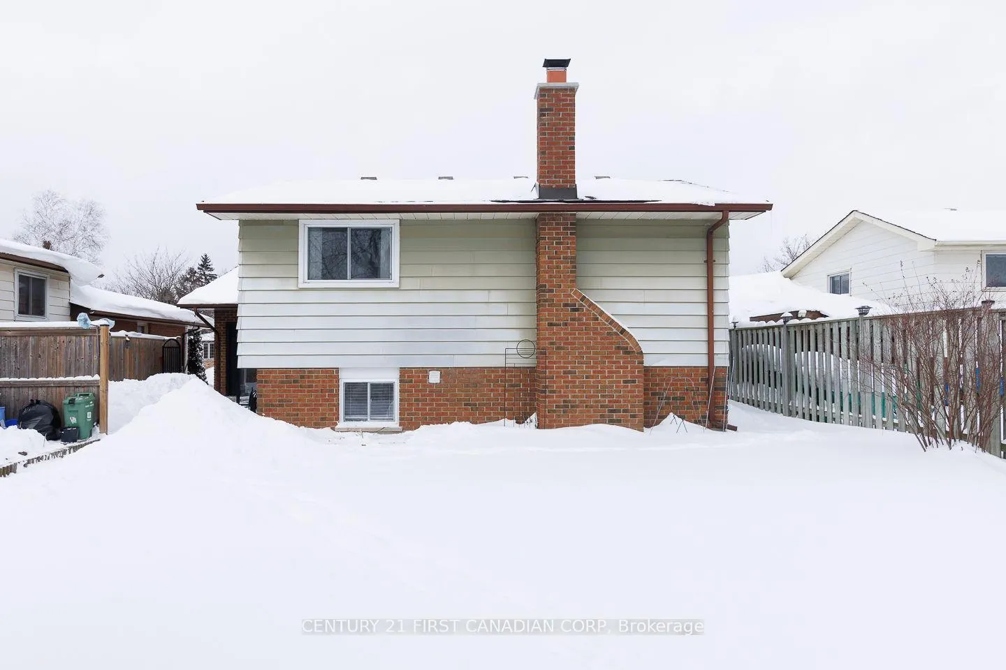 Photo 31 of 118 Rosamond Crescent, London, South X — HOMEH