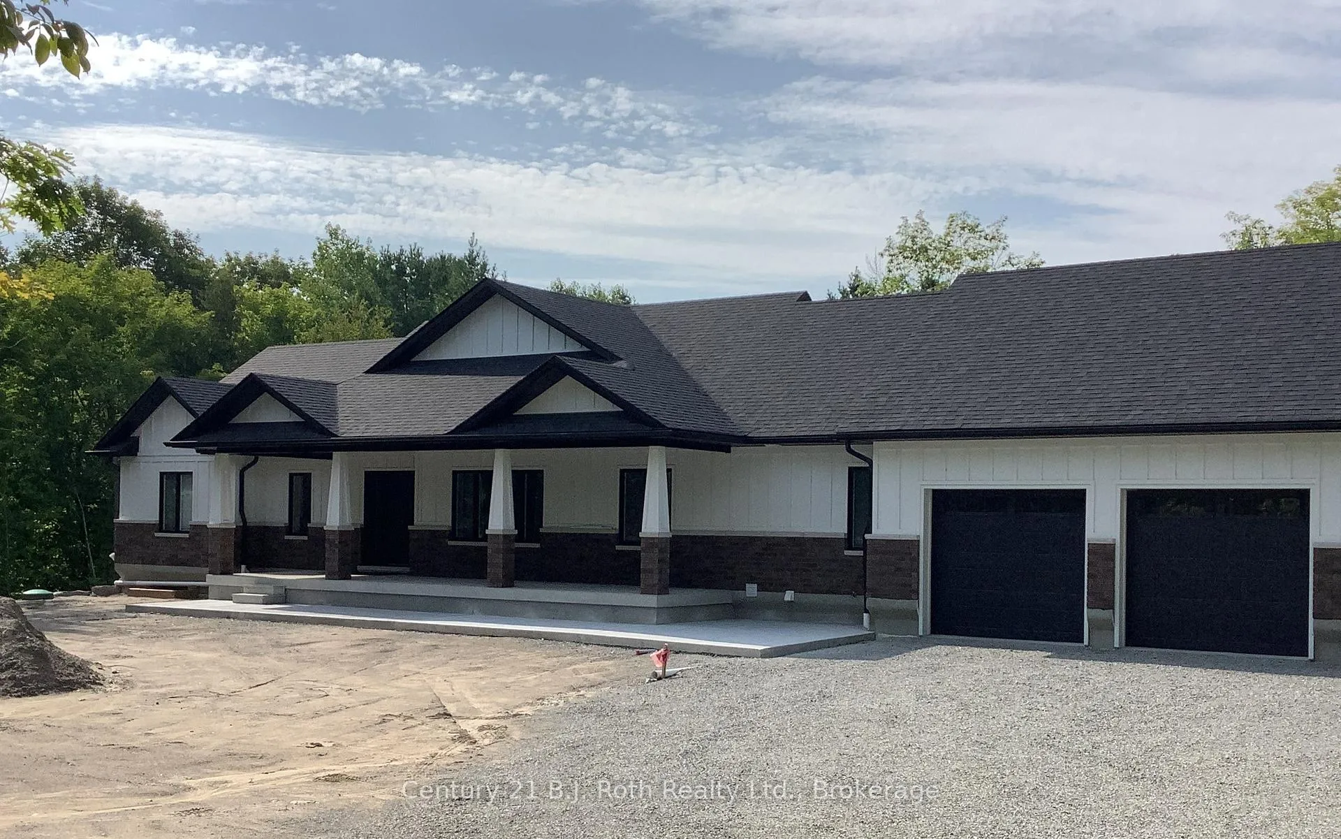Front of 14 Greenlaw Court
