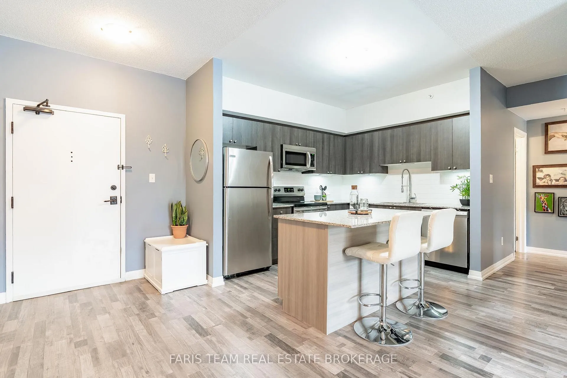 Photo 8 of Unit 305, 161 Wellington Street E, New Tecumseth, Alliston — HOMEH