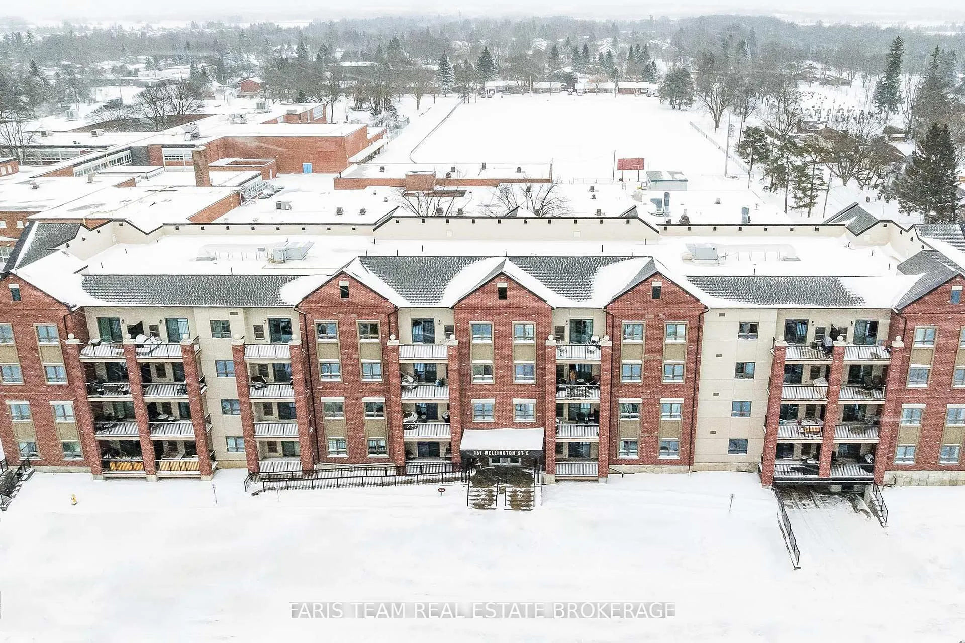 Photo 31 of Unit 305, 161 Wellington Street E, New Tecumseth, Alliston — HOMEH