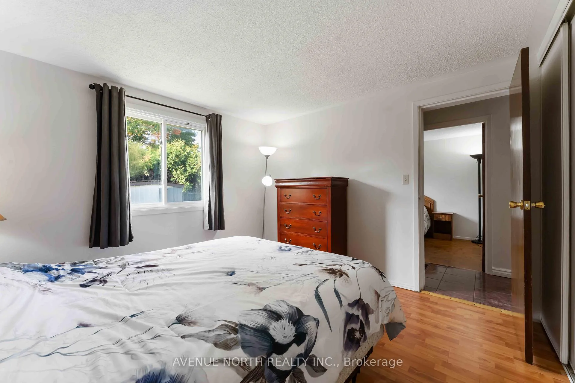Photo 15 of 2178 Erinbrook Crescent, Ottawa, Sheffield Glen/Industrial Park — HOMEH