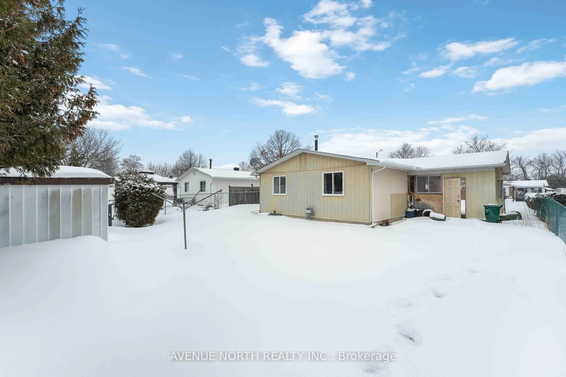 Photo 30 of 2178 Erinbrook Crescent, Ottawa, Sheffield Glen/Industrial Park — HOMEH