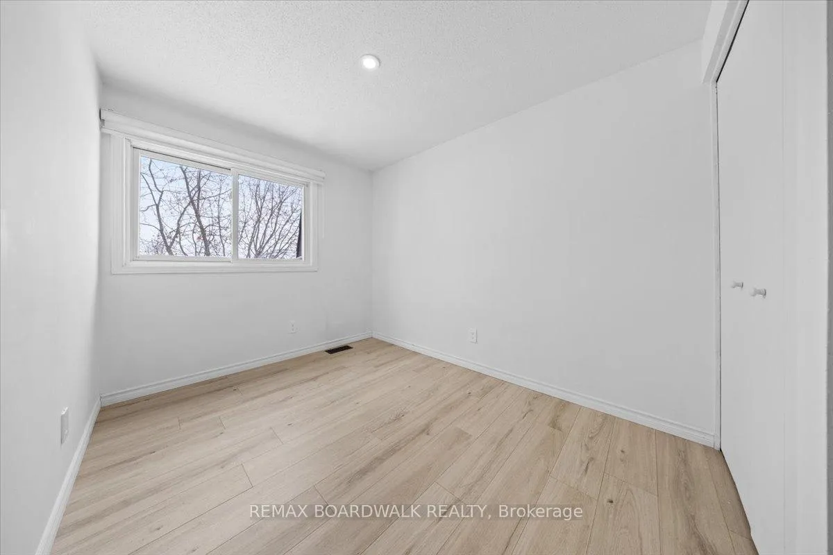 Photo 15 of Unit 29, 2 Bertona Street, Ottawa, Manordale — HOMEH