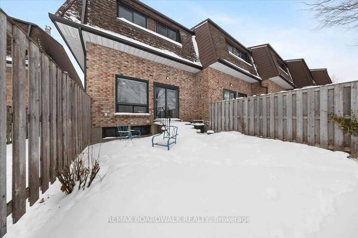 Photo 20 of Unit 29, 2 Bertona Street, Ottawa, Manordale — HOMEH
