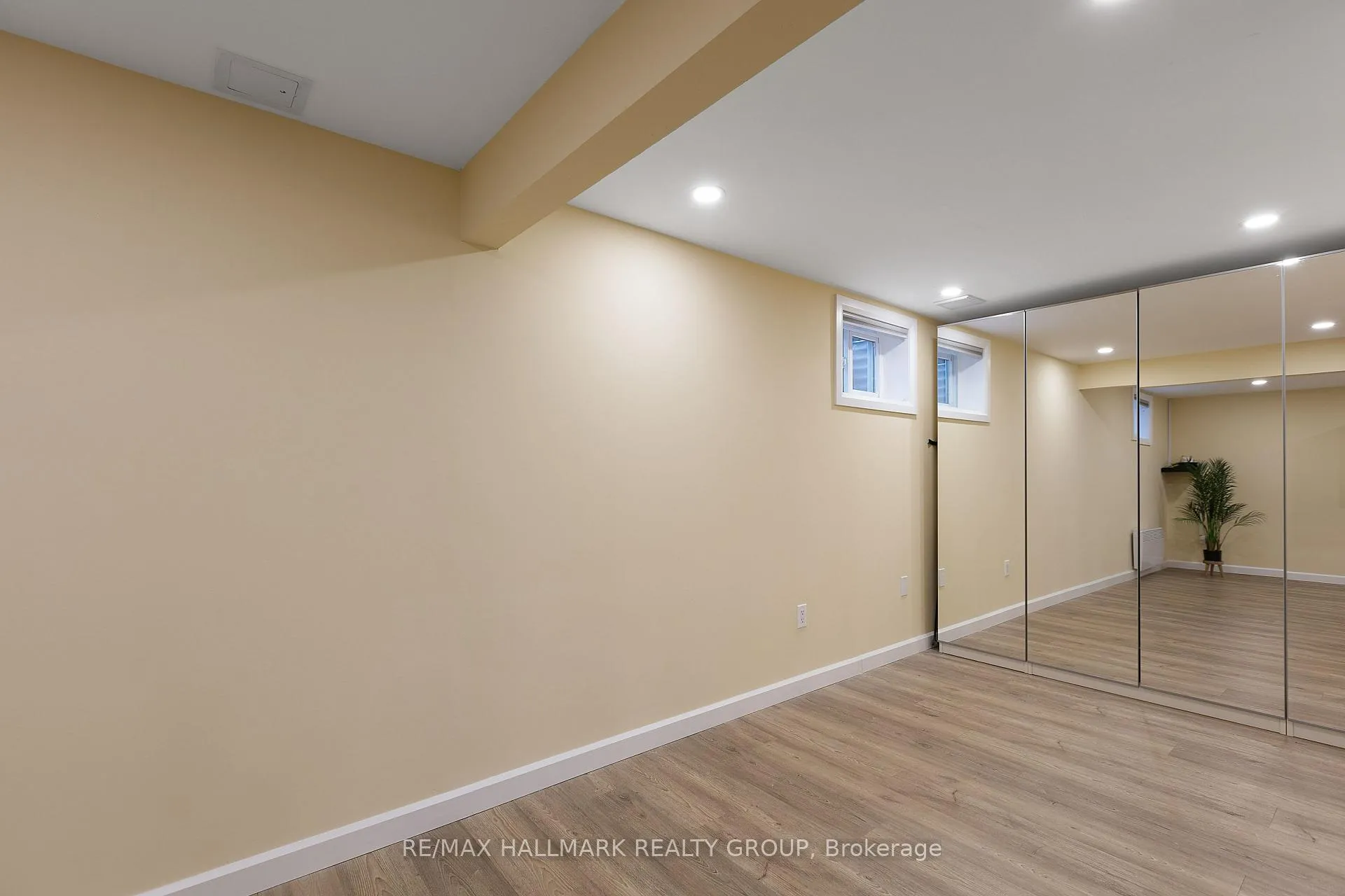 Photo 27 of Unit 24, 2652 Moncton Road, Ottawa, Queensway Terrace North — HOMEH