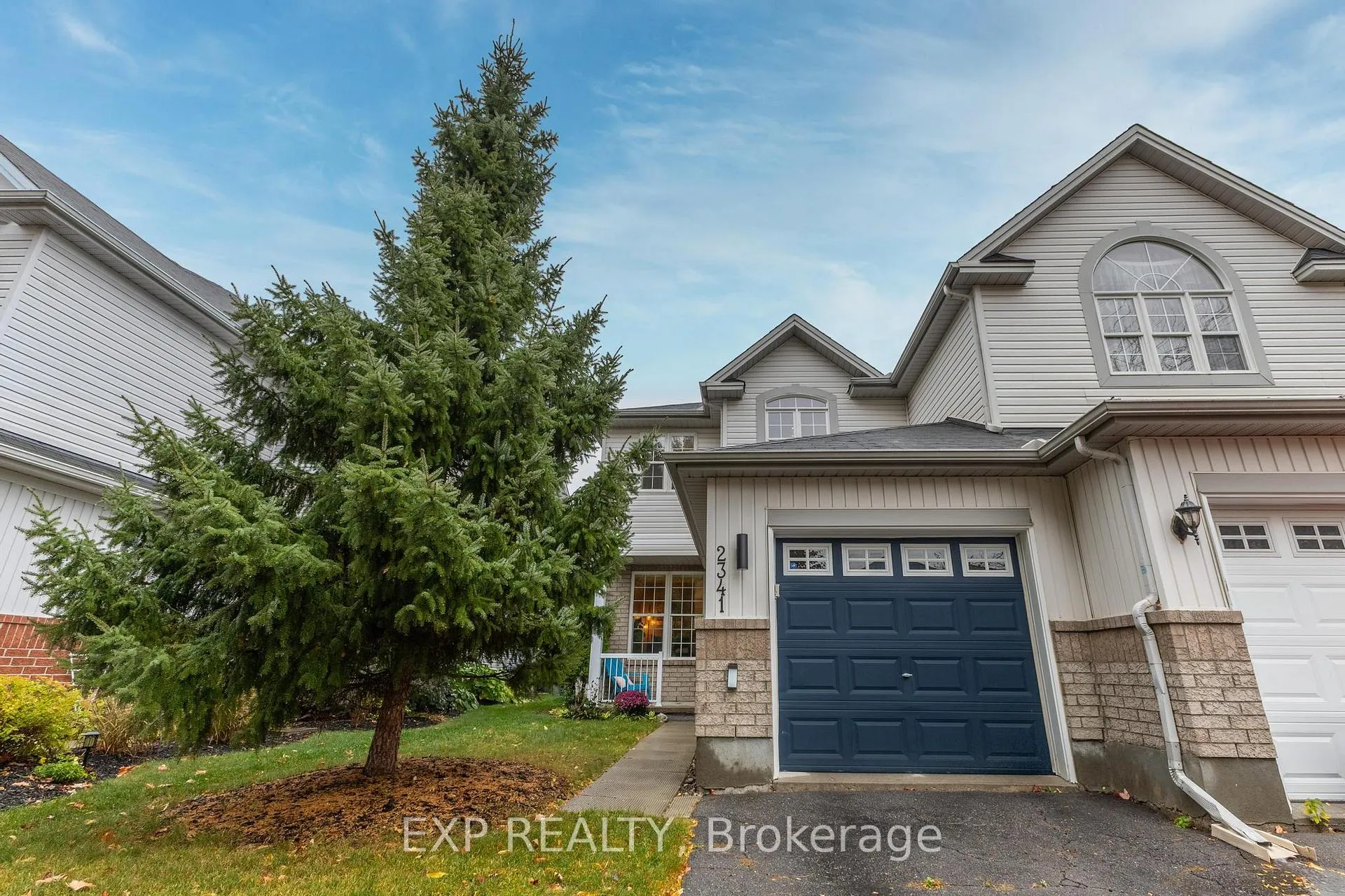 Photo 1 of 2341 Glandriel Crescent, Ottawa, Springridge/East Village — HOMEH