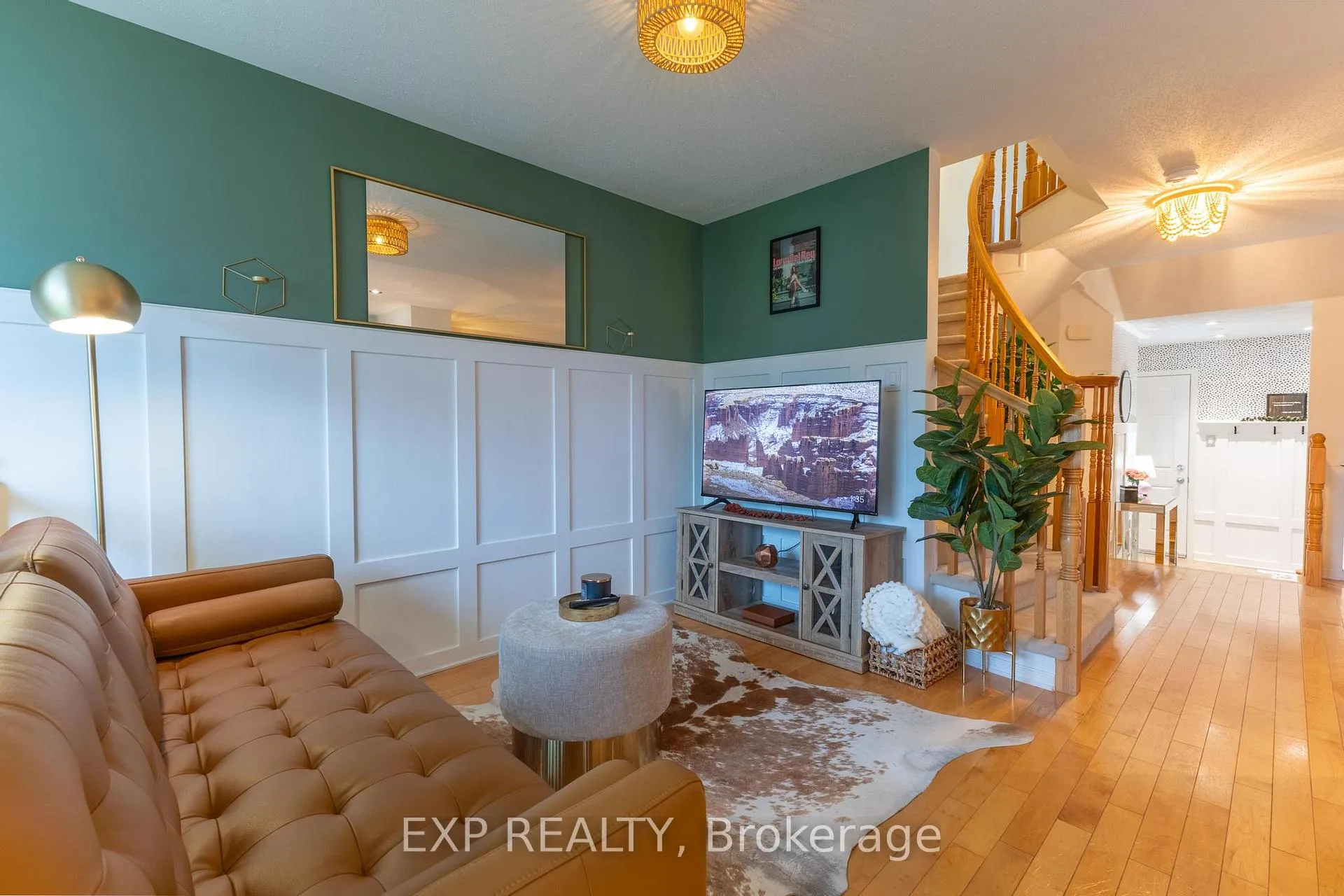 Photo 11 of 2341 Glandriel Crescent, Ottawa, Springridge/East Village — HOMEH