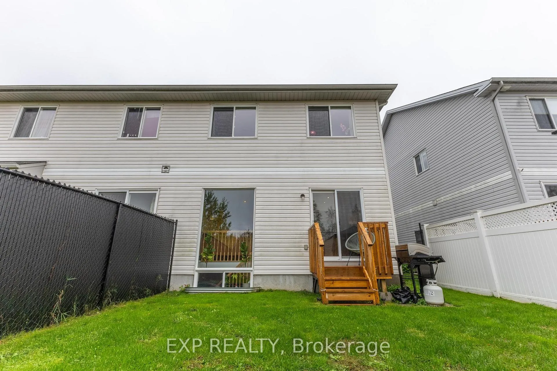 Photo 30 of 2341 Glandriel Crescent, Ottawa, Springridge/East Village — HOMEH