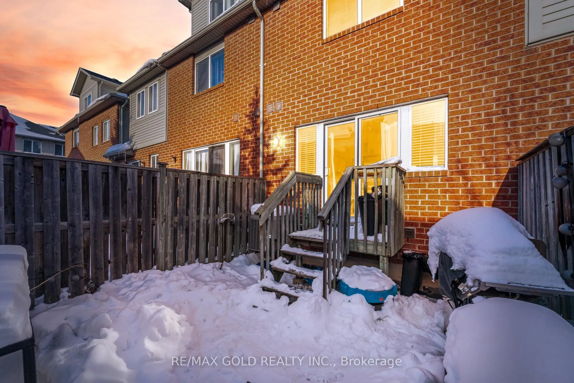 Photo 18 of Unit 101, 101 Spadina Road, Brampton, Brampton West — HOMEH