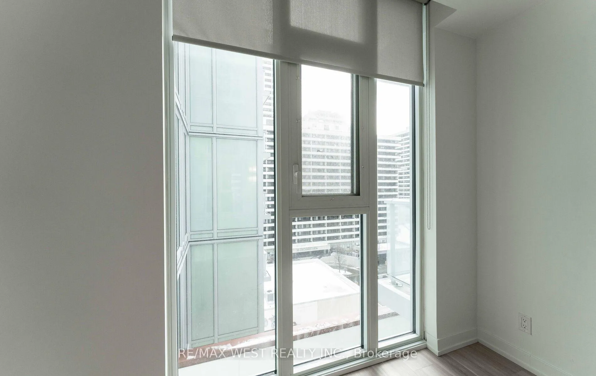 Photo 31 of Unit 712, 33 Helendale Avenue, Toronto, Yonge-Eglinton — HOMEH