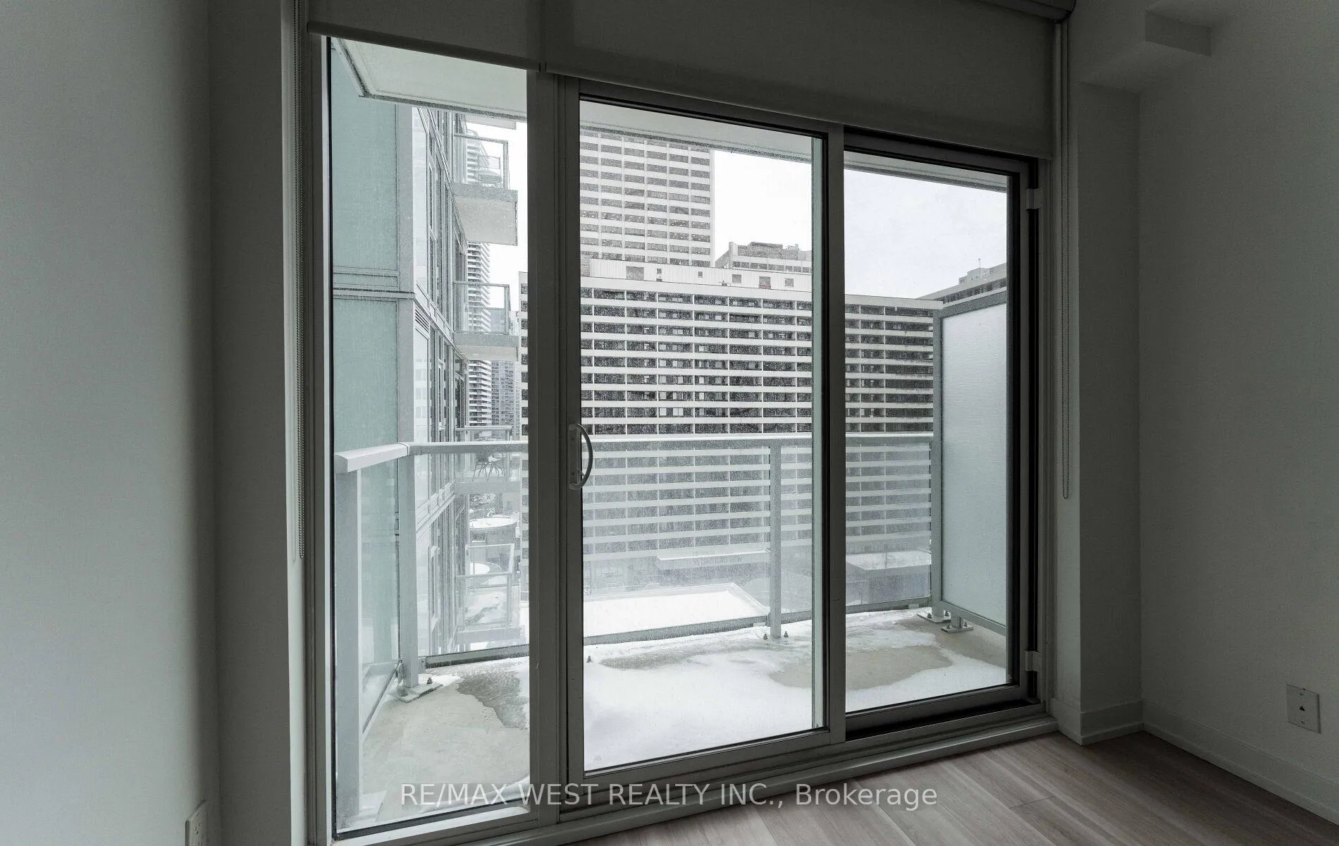 Photo 40 of Unit 712, 33 Helendale Avenue, Toronto, Yonge-Eglinton — HOMEH