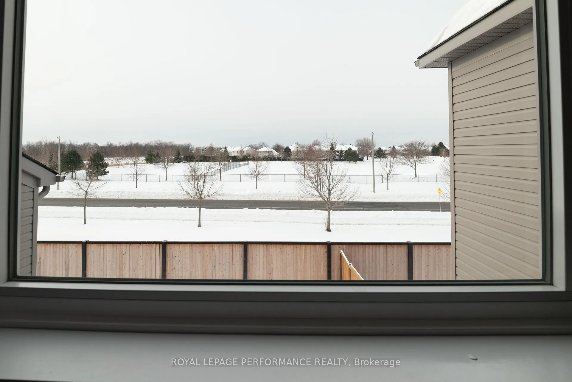 Photo 33 of 714 Petanque Crescent, Ottawa, Notting Hill/Summerside — HOMEH