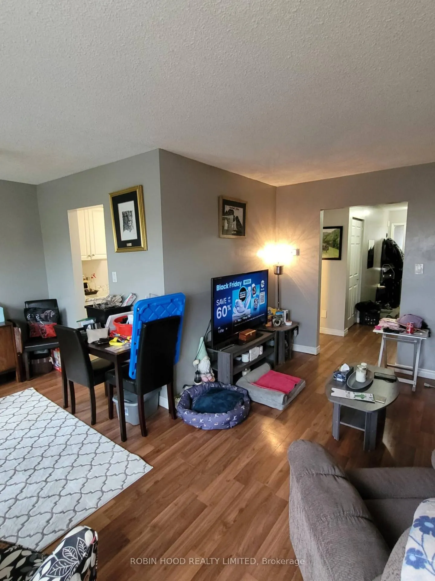 Photo 5 of Unit Unit 9, 2 Bernick Drive, Barrie, Grove East — HOMEH