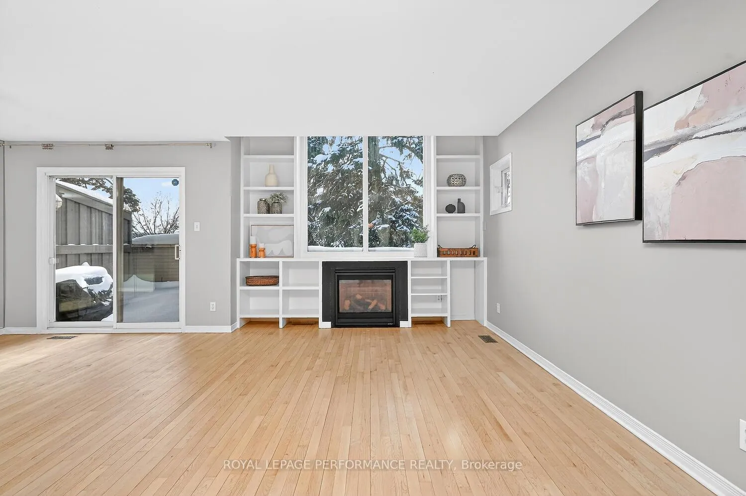 Photo 8 of Unit A, 241 Sunnyside Avenue, Ottawa, Old Ottawa South — HOMEH