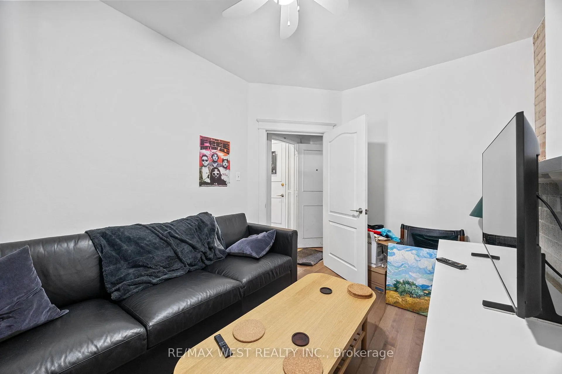 Photo 6 of 935 Bathurst Street, Toronto, The Annex — HOMEH