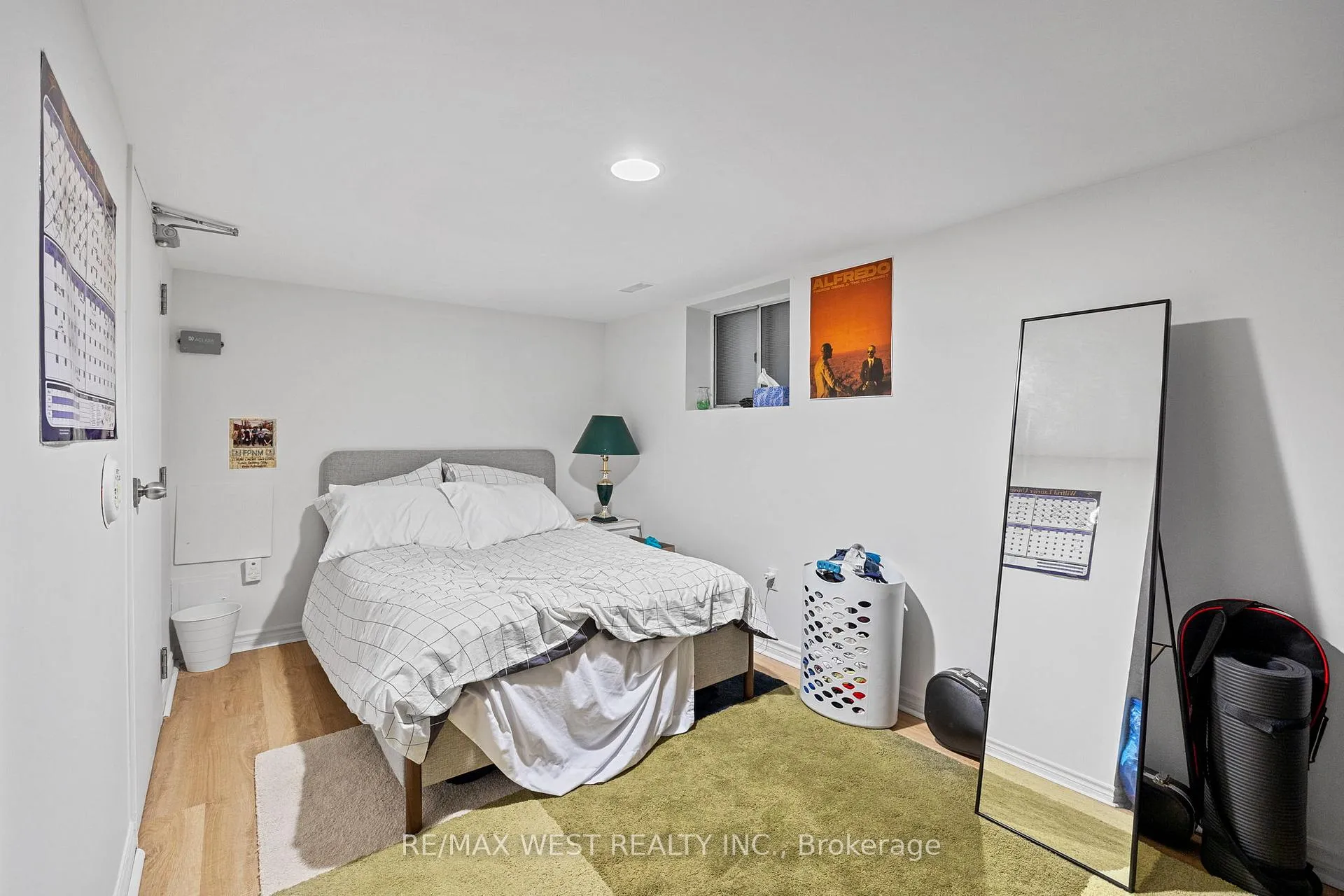 Photo 21 of 935 Bathurst Street, Toronto, The Annex — HOMEH