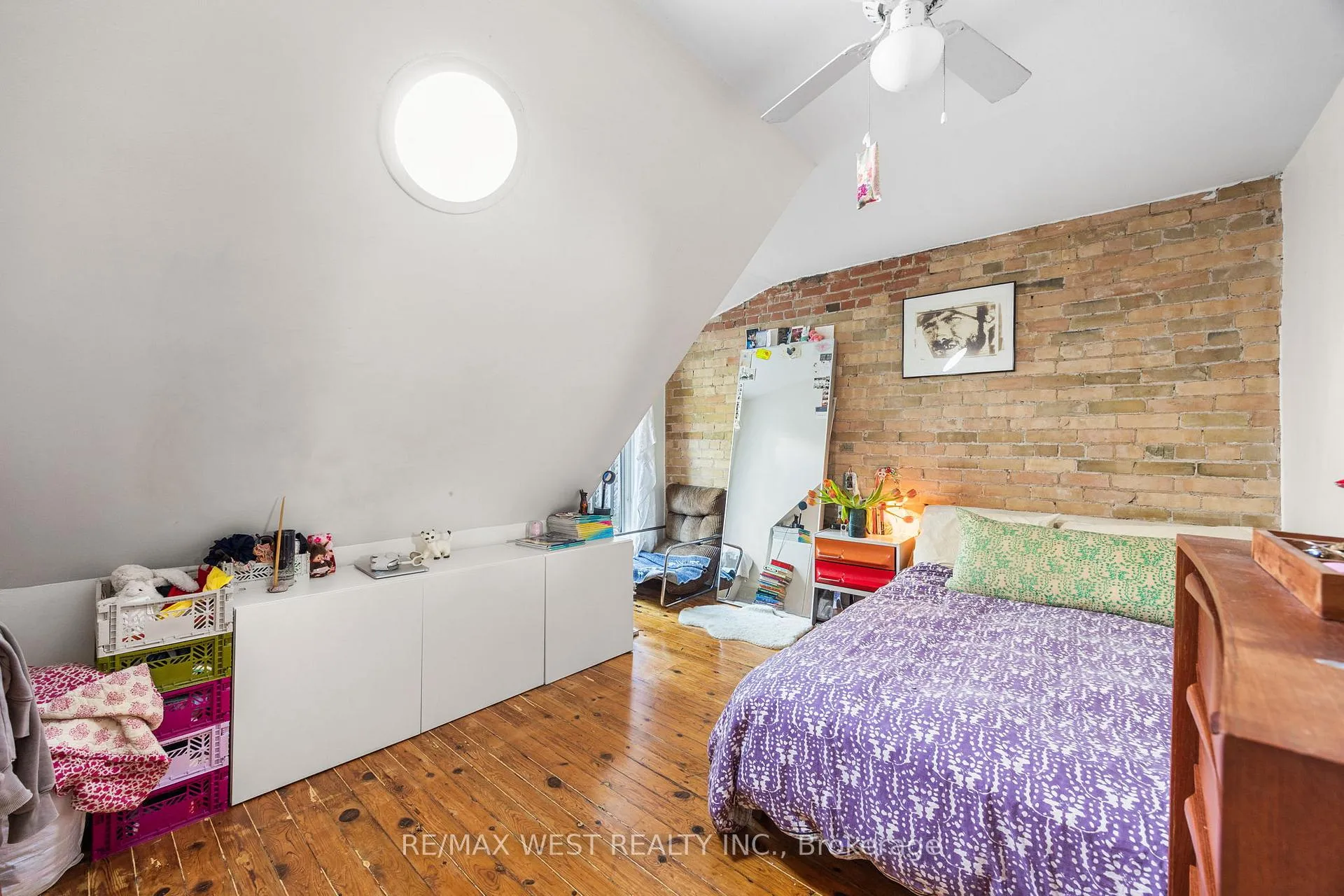 Photo 40 of 935 Bathurst Street, Toronto, The Annex — HOMEH