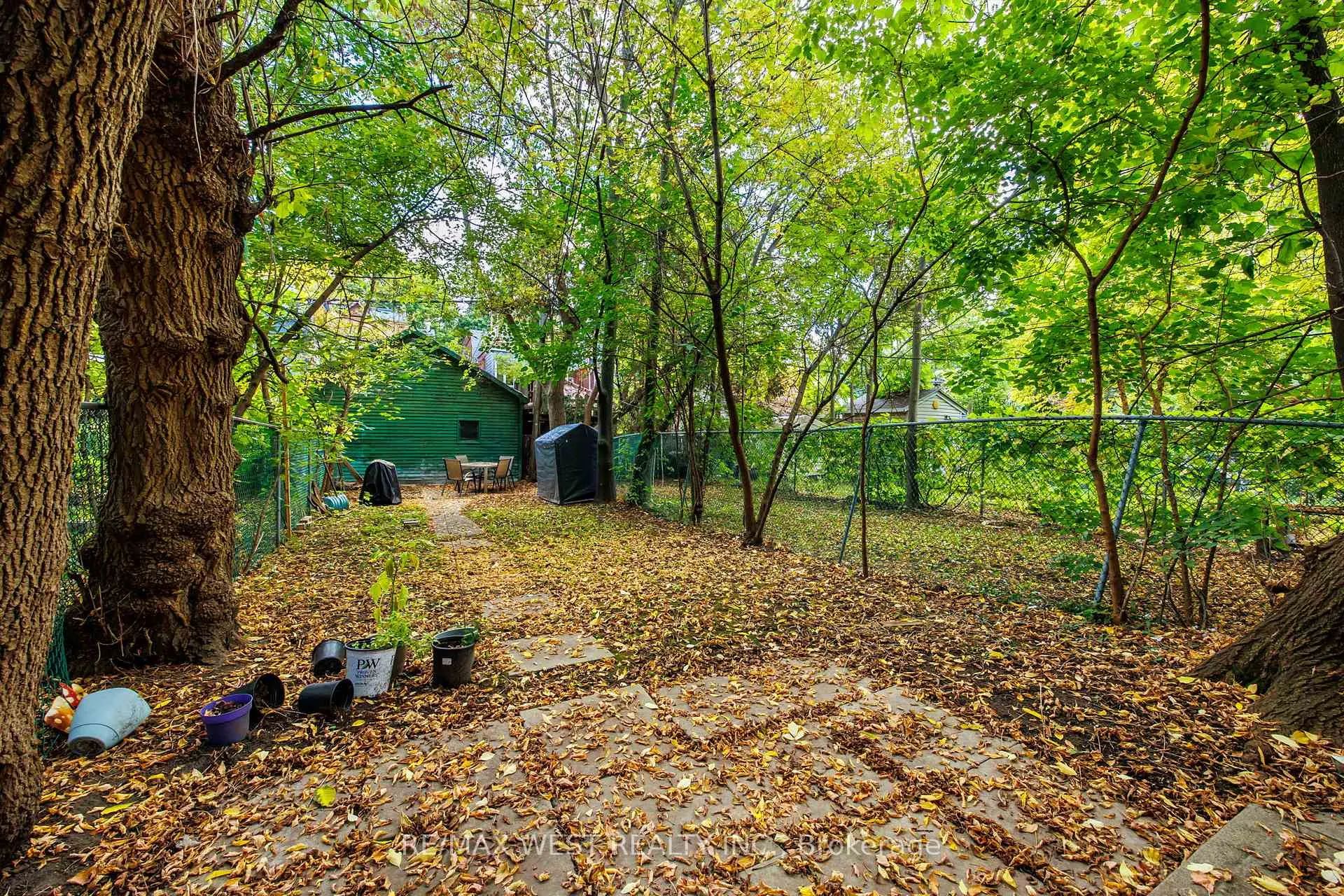 Photo 46 of 935 Bathurst Street, Toronto, The Annex — HOMEH