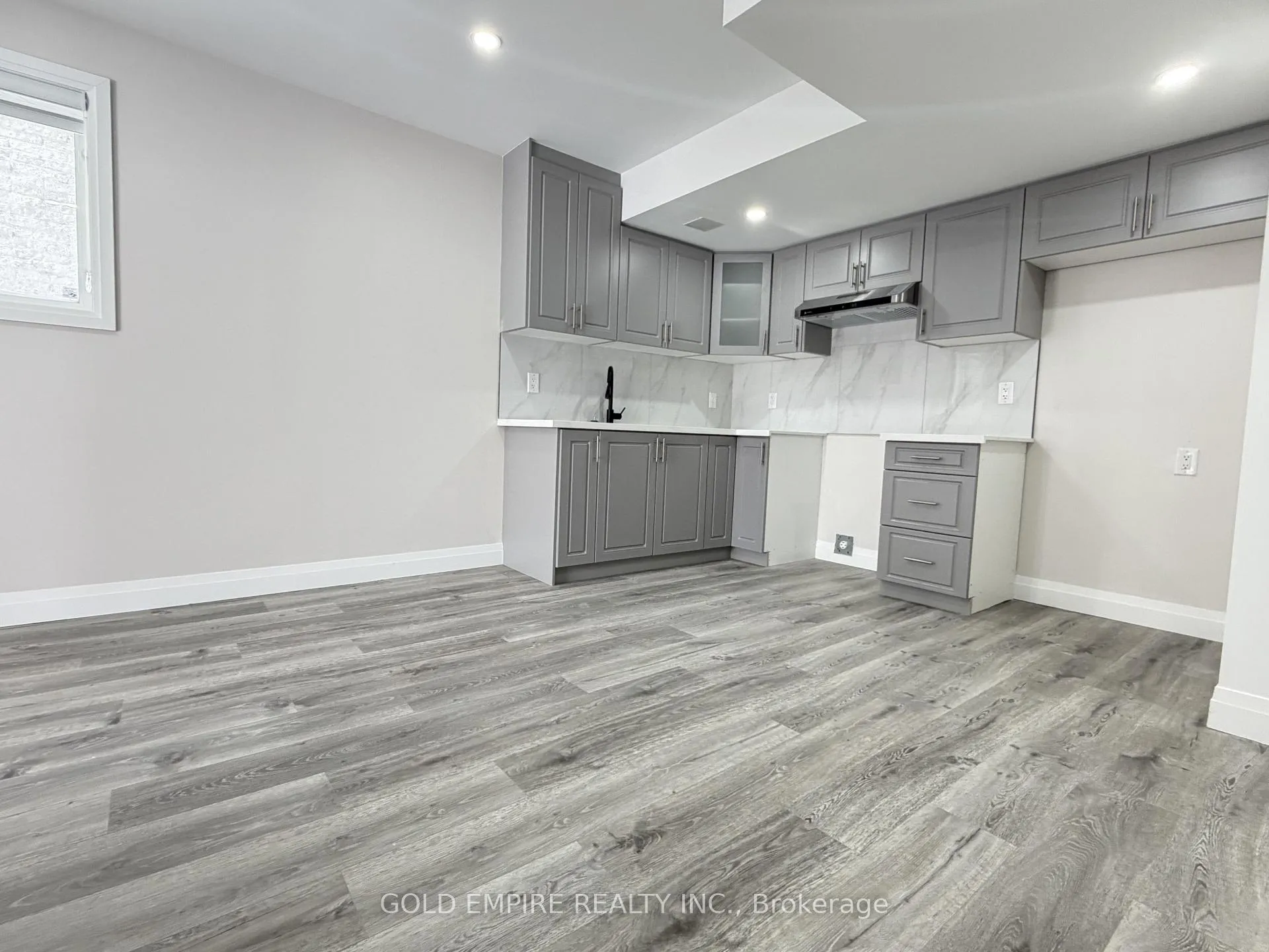 Photo 20 of Unit LOWER, 1894 Trailsway Drive, London, South B — HOMEH